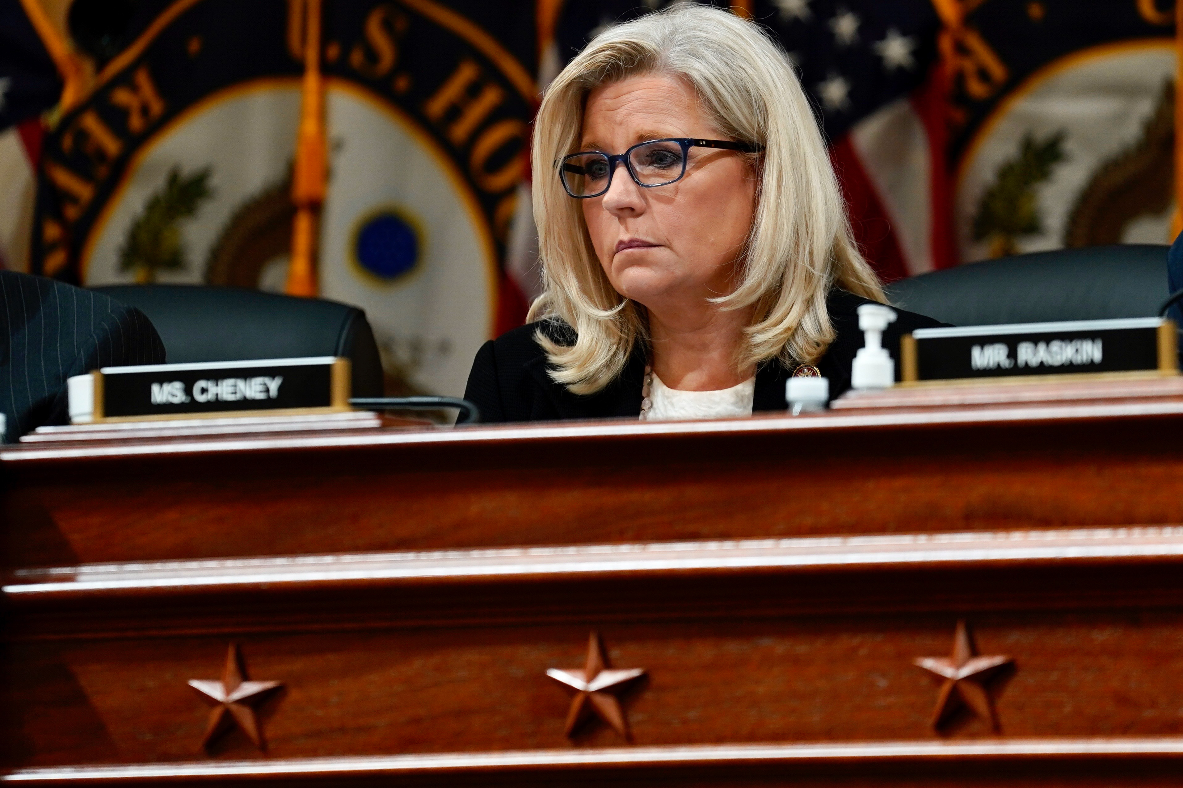 How Jan. 6 committee hearings set up a stunning primetime finale - Vimarsana News