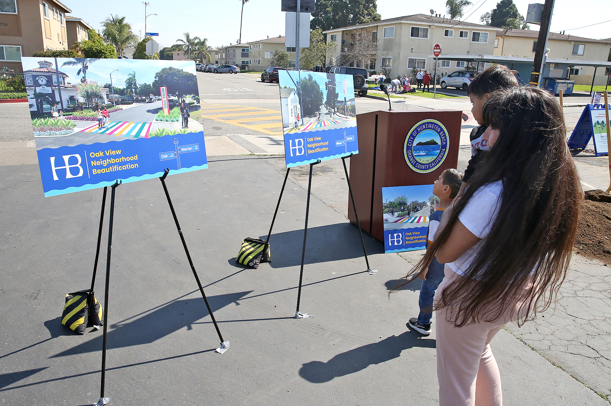 Beautification project launched in Huntington Beach's Oak View neighborhood - Vimarsana News