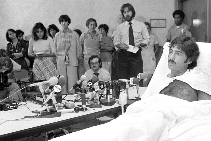 Paul Morantz dies; L.A. attorney nearly killed when cult planted rattlesnake in his mailbox - Vimarsana News