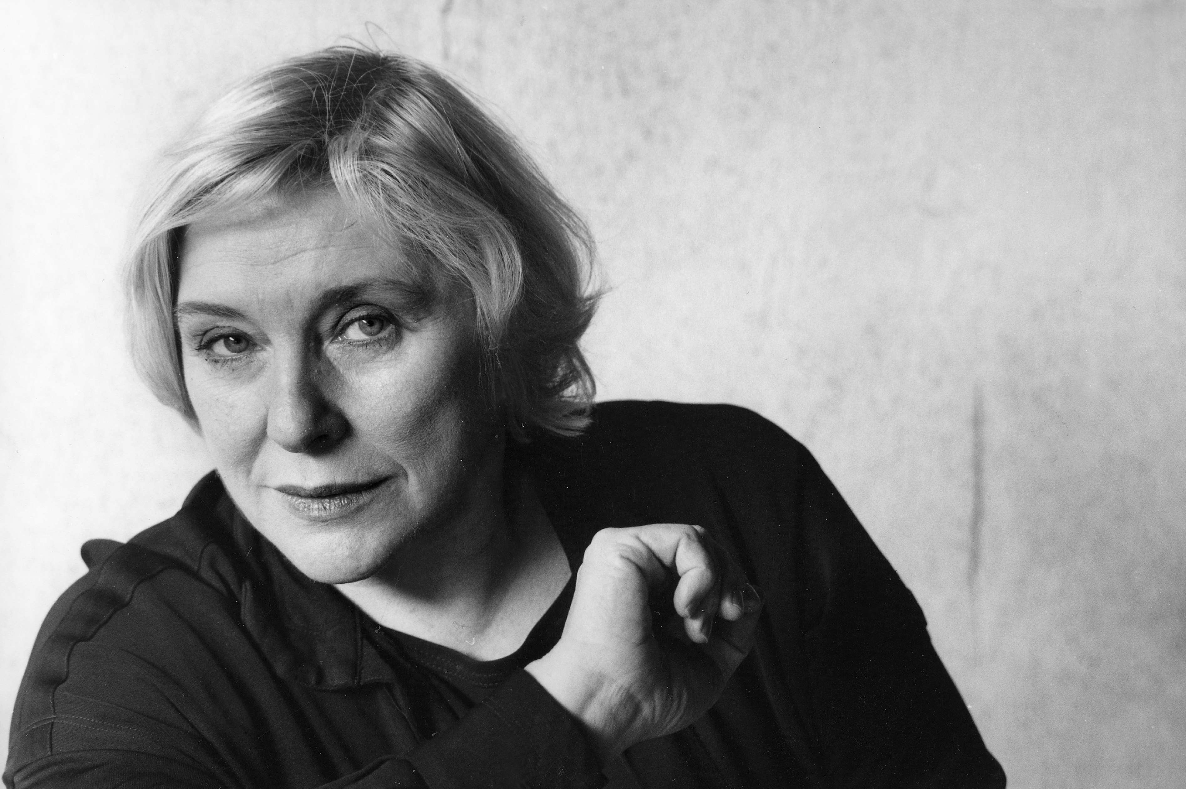 Fay Weldon, author of 'Life and Loves of a She-Devil,' dies - Vimarsana News