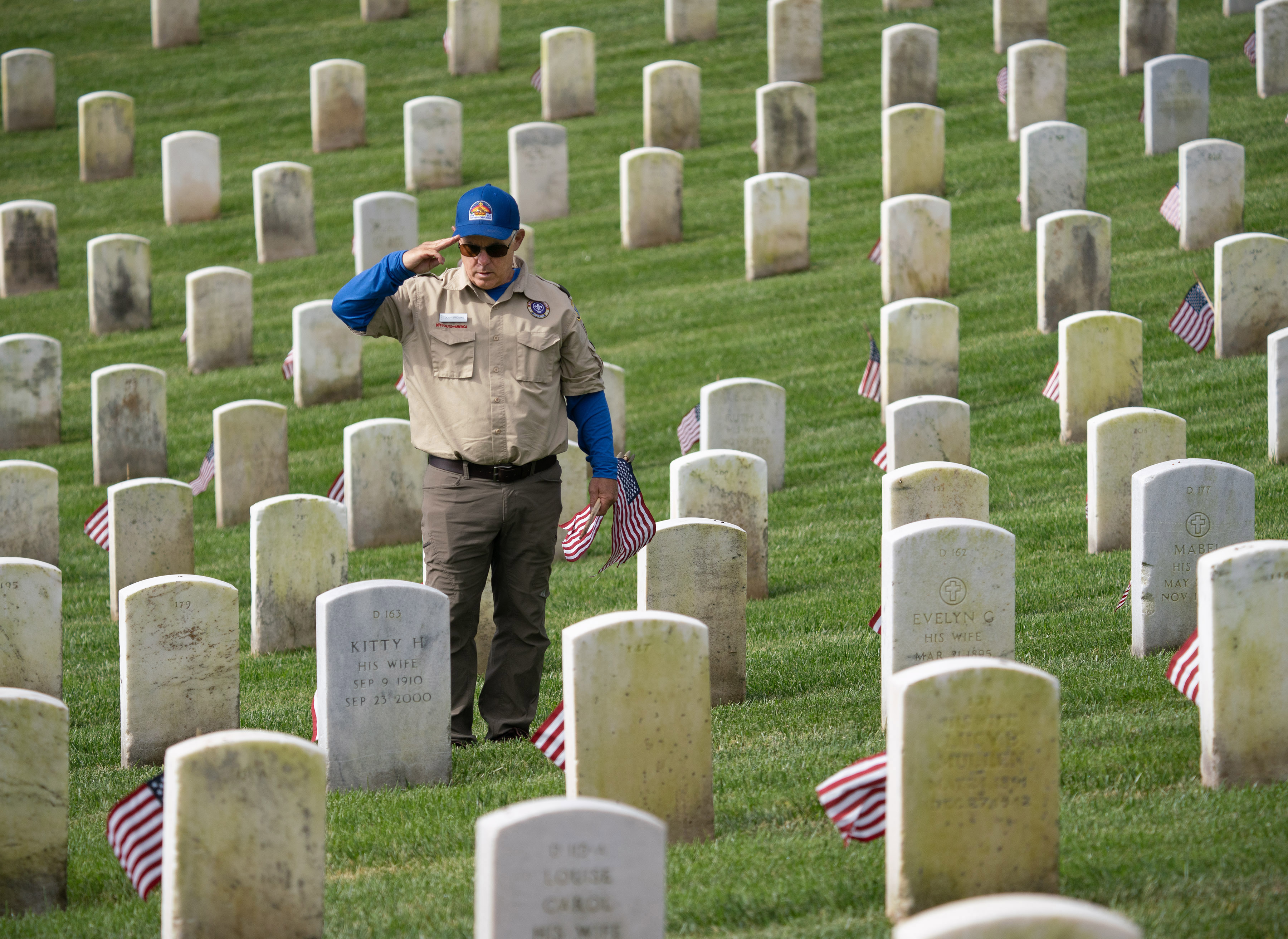 'Loss of a future that was just beginning': San Diegans honor the fallen for Memorial Day - Vimarsana News
