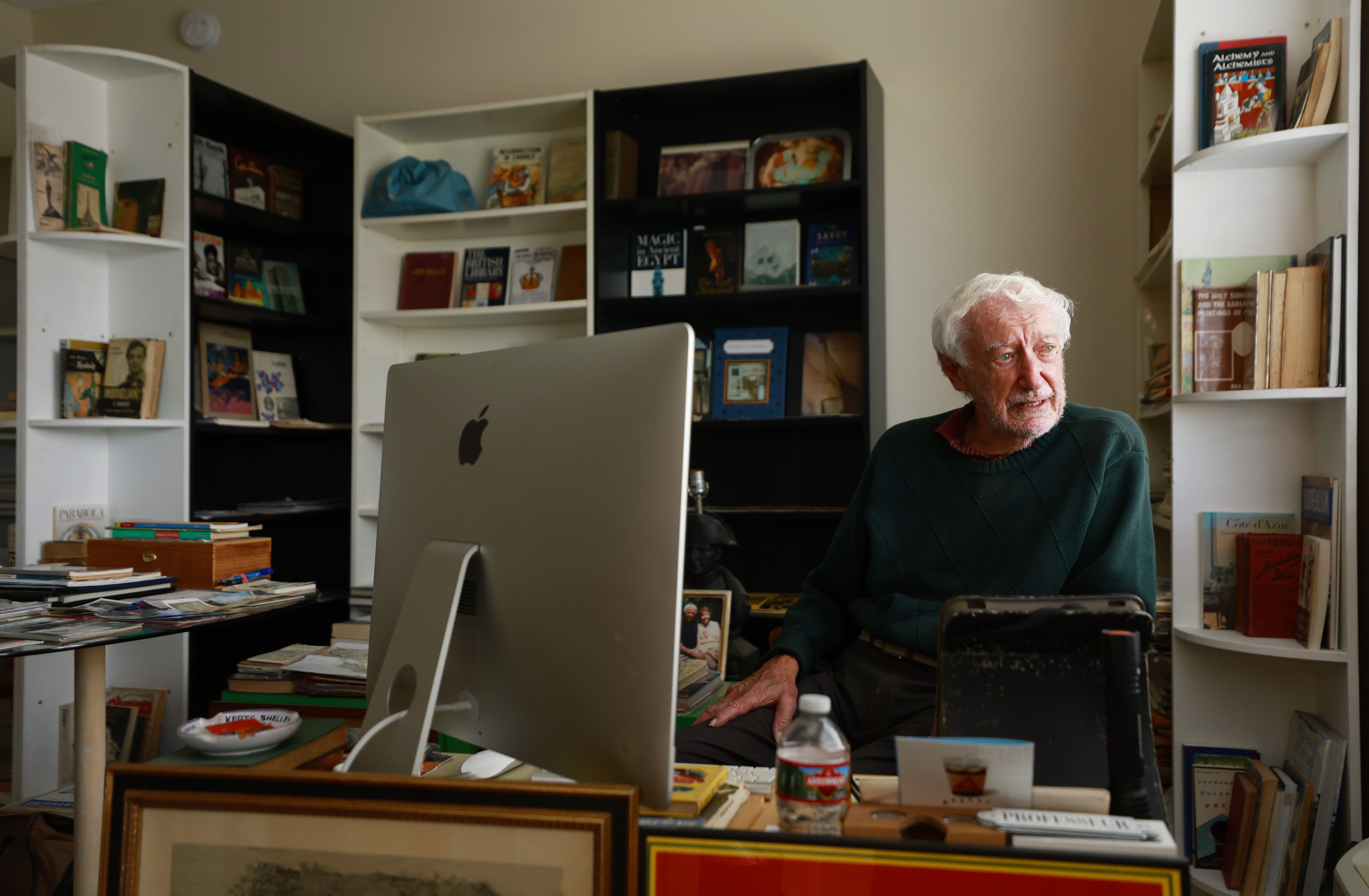 Endlessly curious La Jolla architect Eugene Ray still learning, imagining and creating at 90 - Vimarsana News