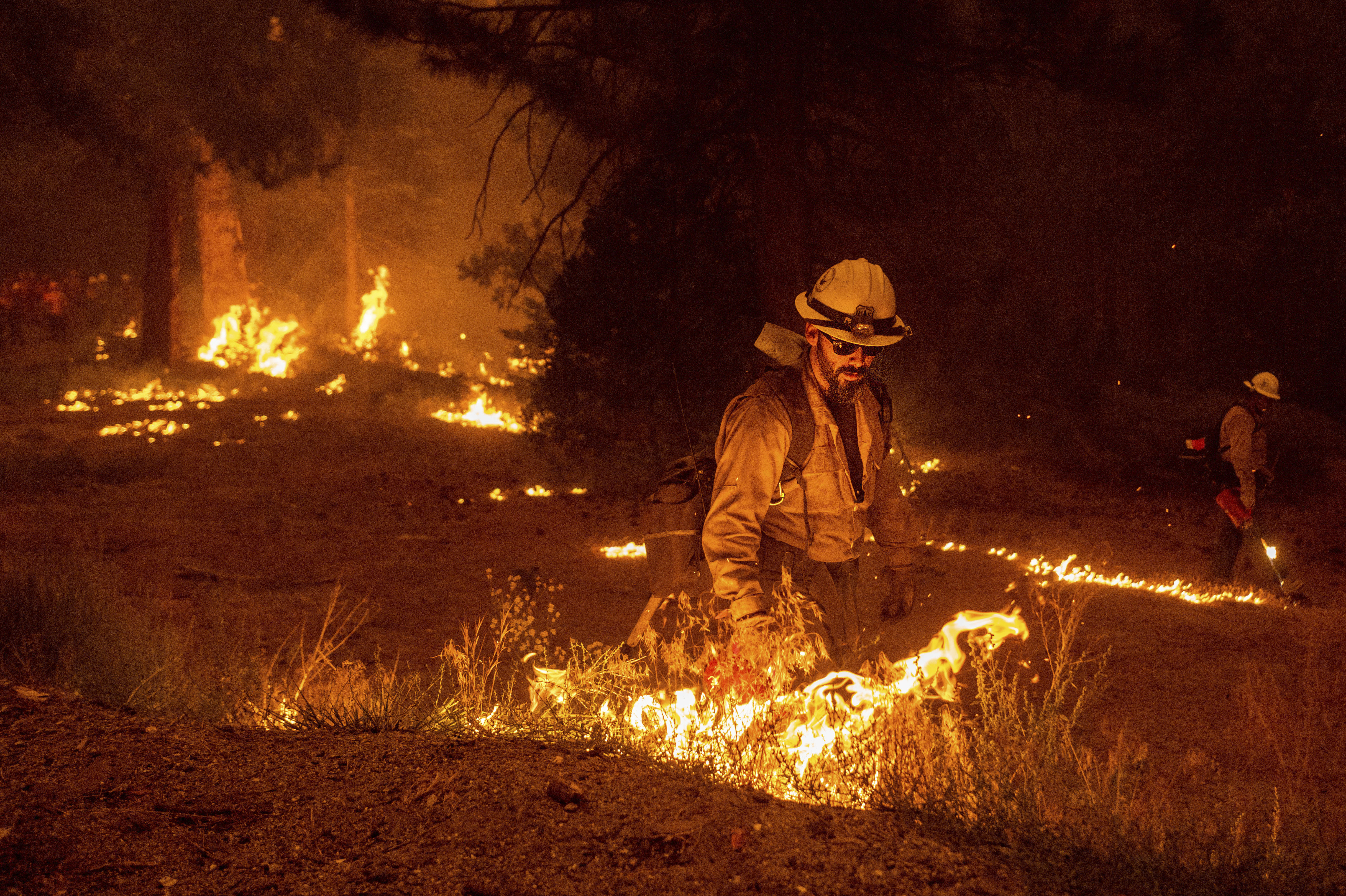 All-out fight to save Lake Tahoe as Caldor fire closes in - The San Diego Union-Tribune - Vimarsana News
