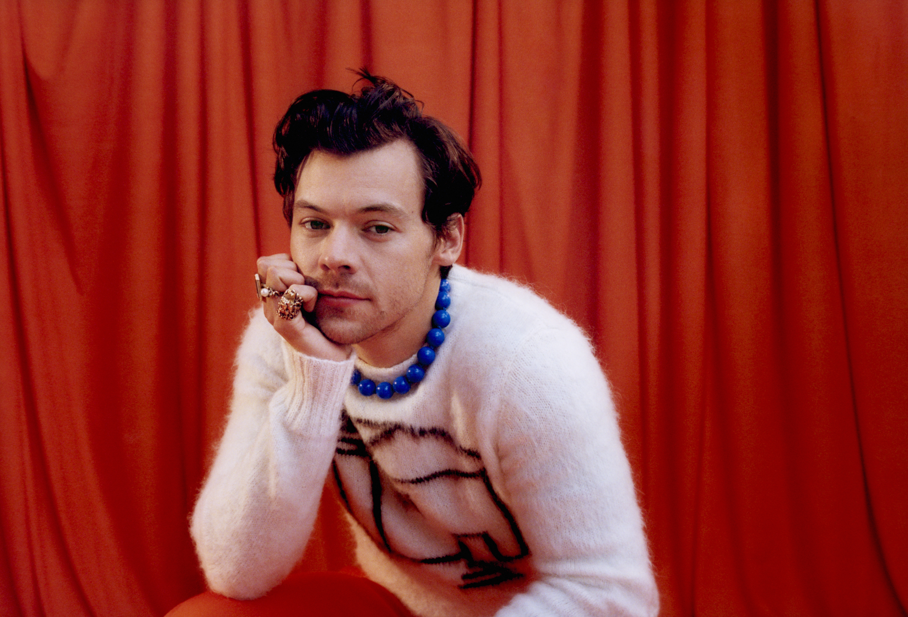 Harry Styles is in love: 5 key takeaways from his new album - Vimarsana News