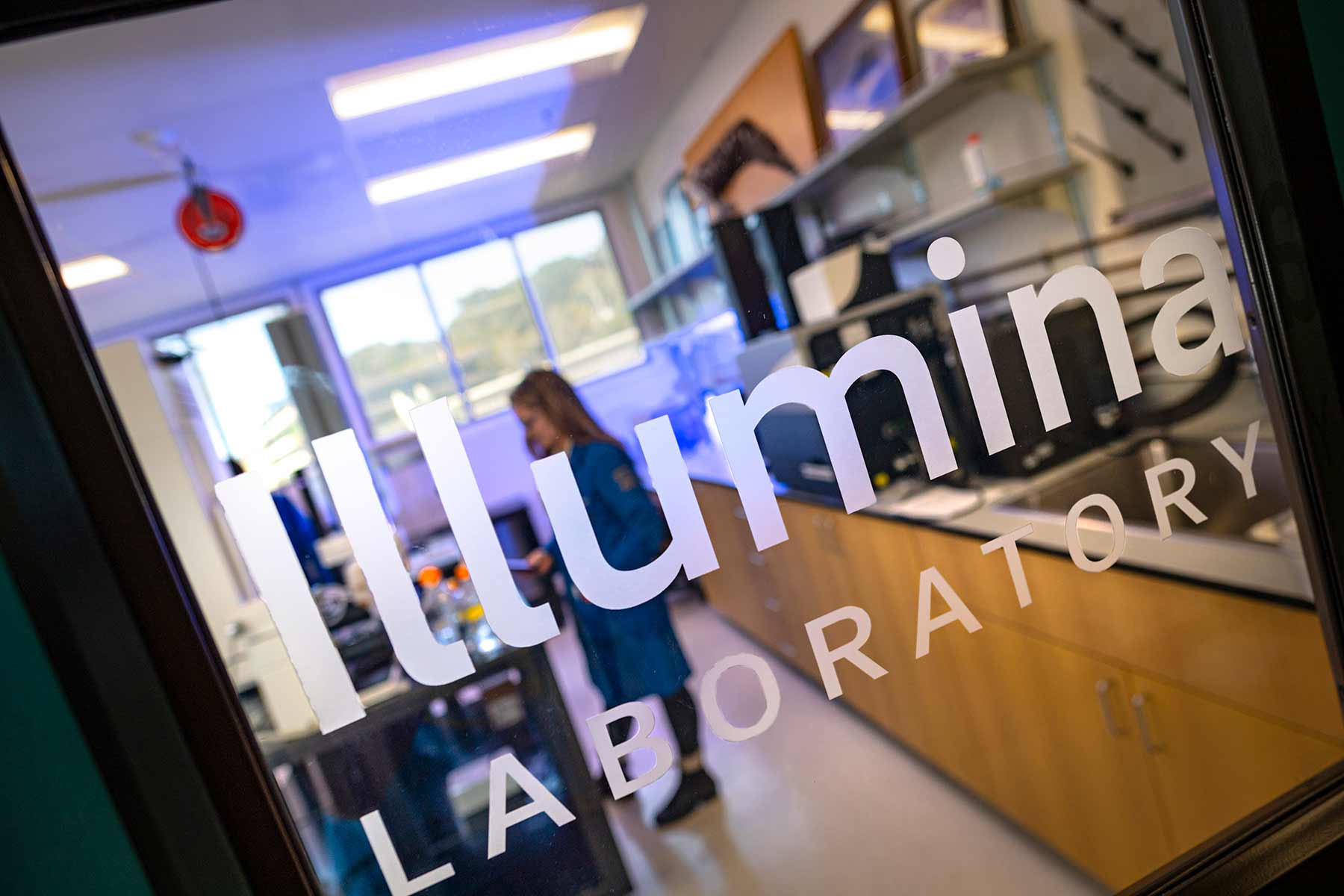 Illumina donates equipment, nearly $1M to Scripps Institution of Oceanography to build two new automated labs - Vimarsana News