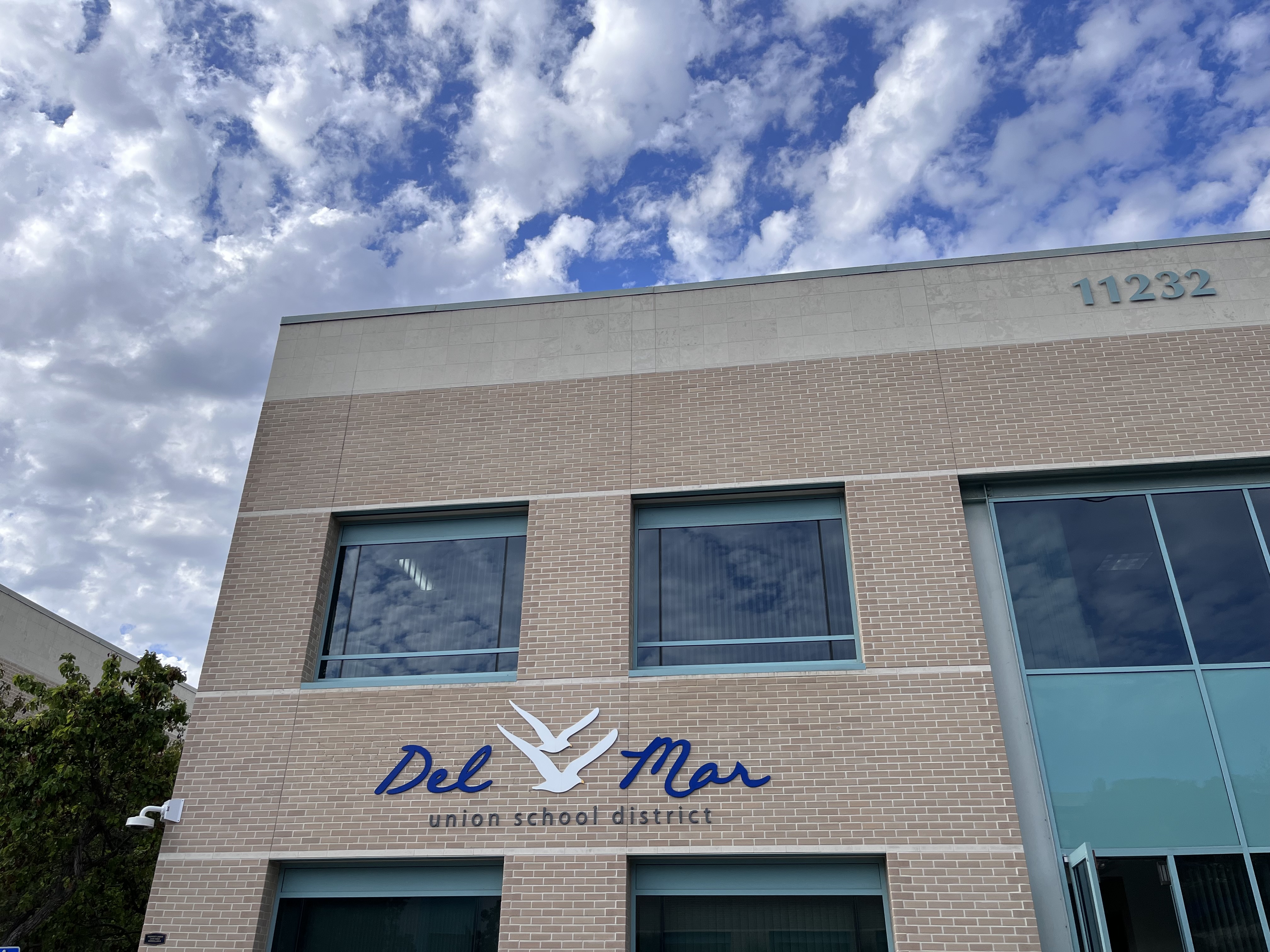 Del Mar school board considers full year of full-day kindergarten - Vimarsana News