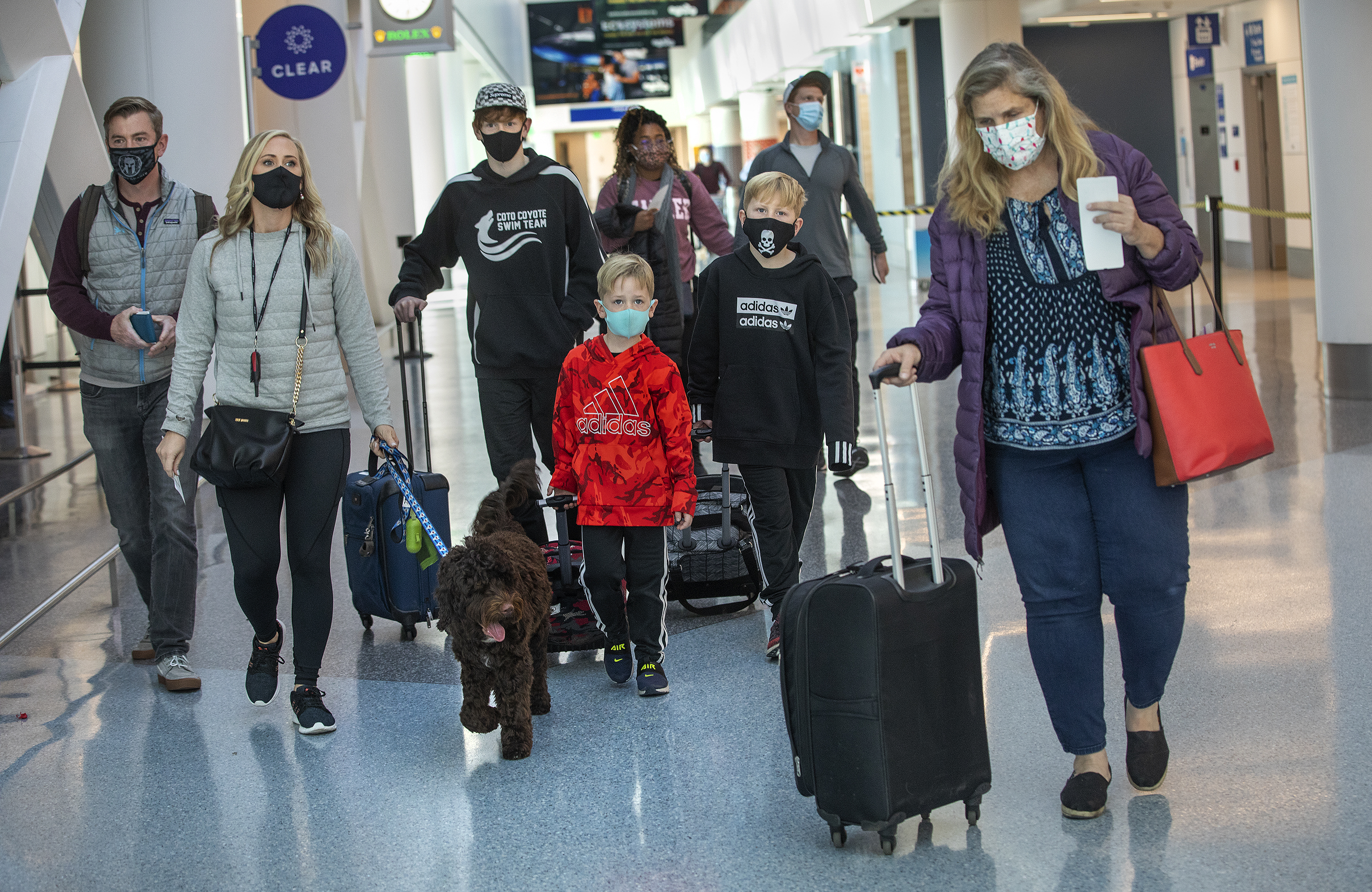 Airfares are rising, middle seats full, change fees are back - Vimarsana News