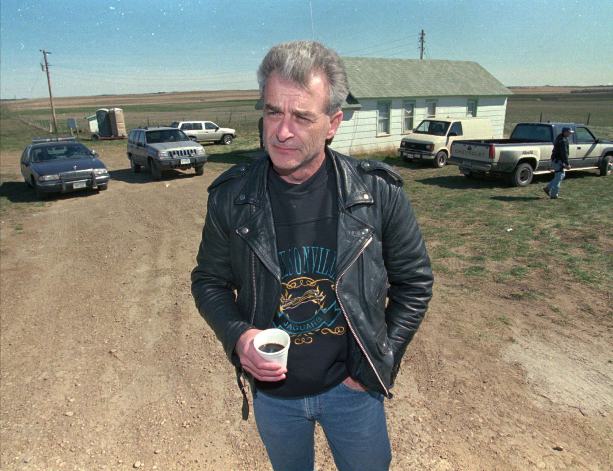 Randy Weaver, figure who held off FBI at Ruby Ridge, dies - Vimarsana News