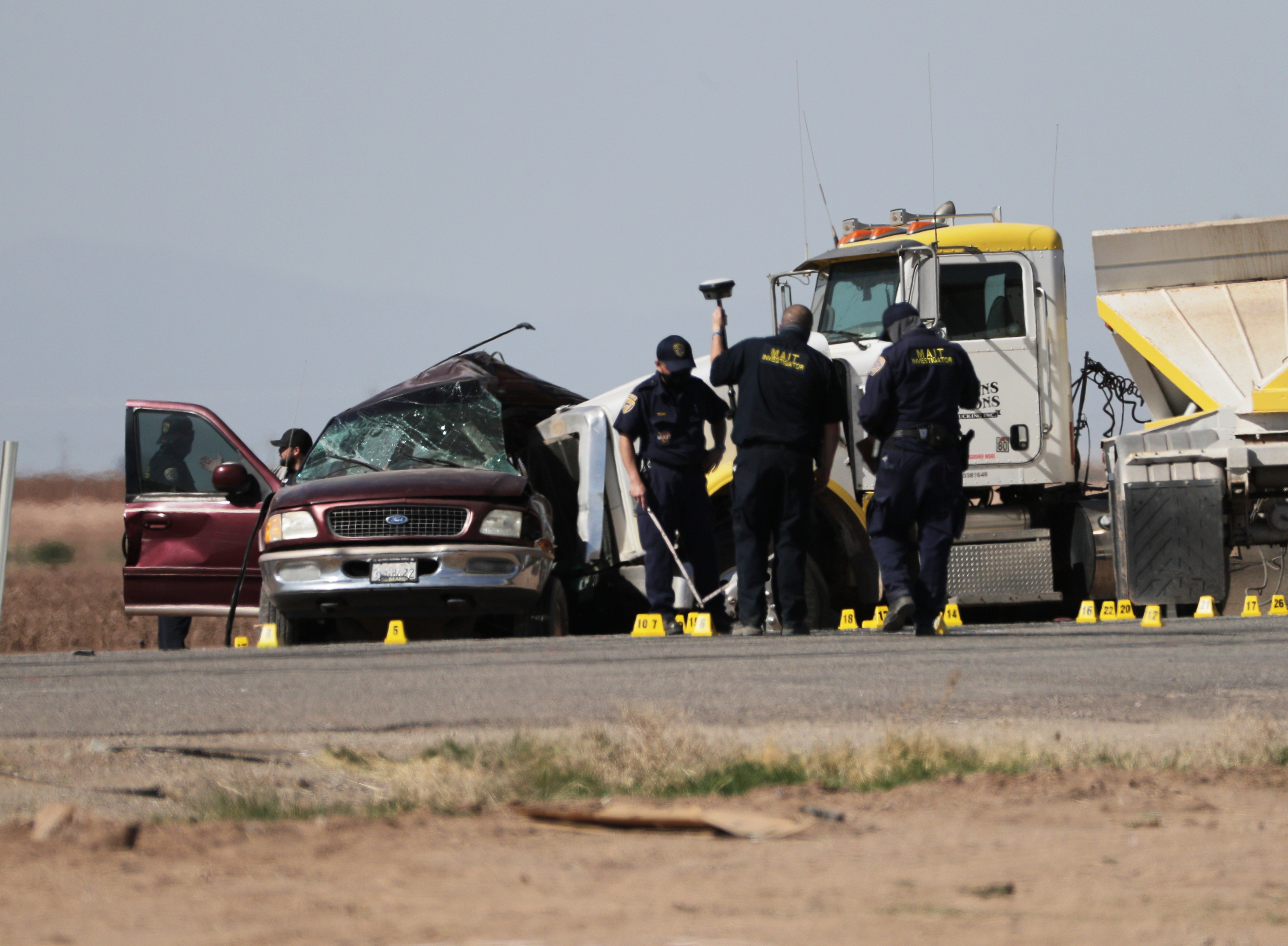 SUV pulled into big rig's path in deadly migrant crash, NTSB says - Vimarsana News