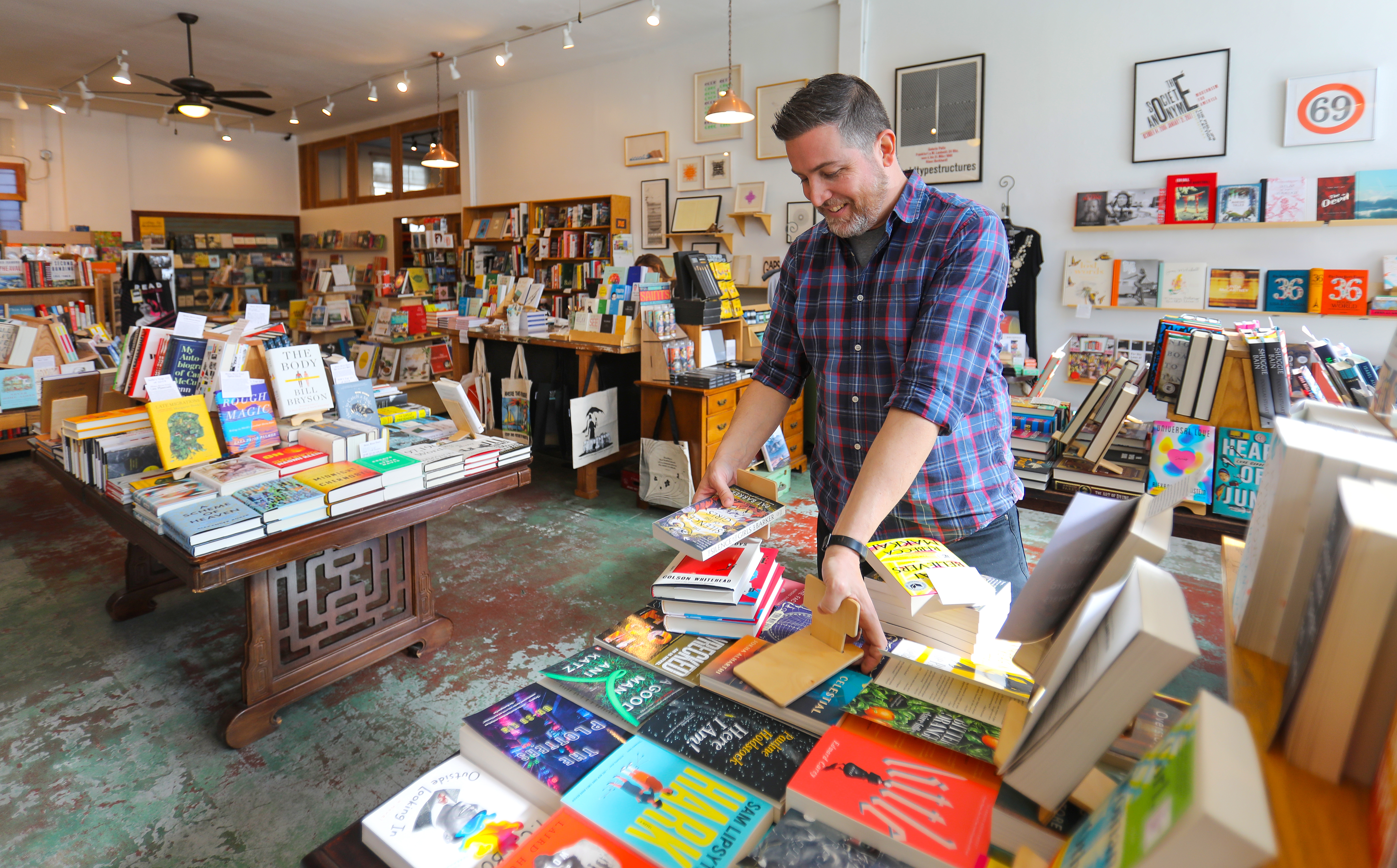 Local shops celebrate 10 years of Independent Bookstore Day - Vimarsana News