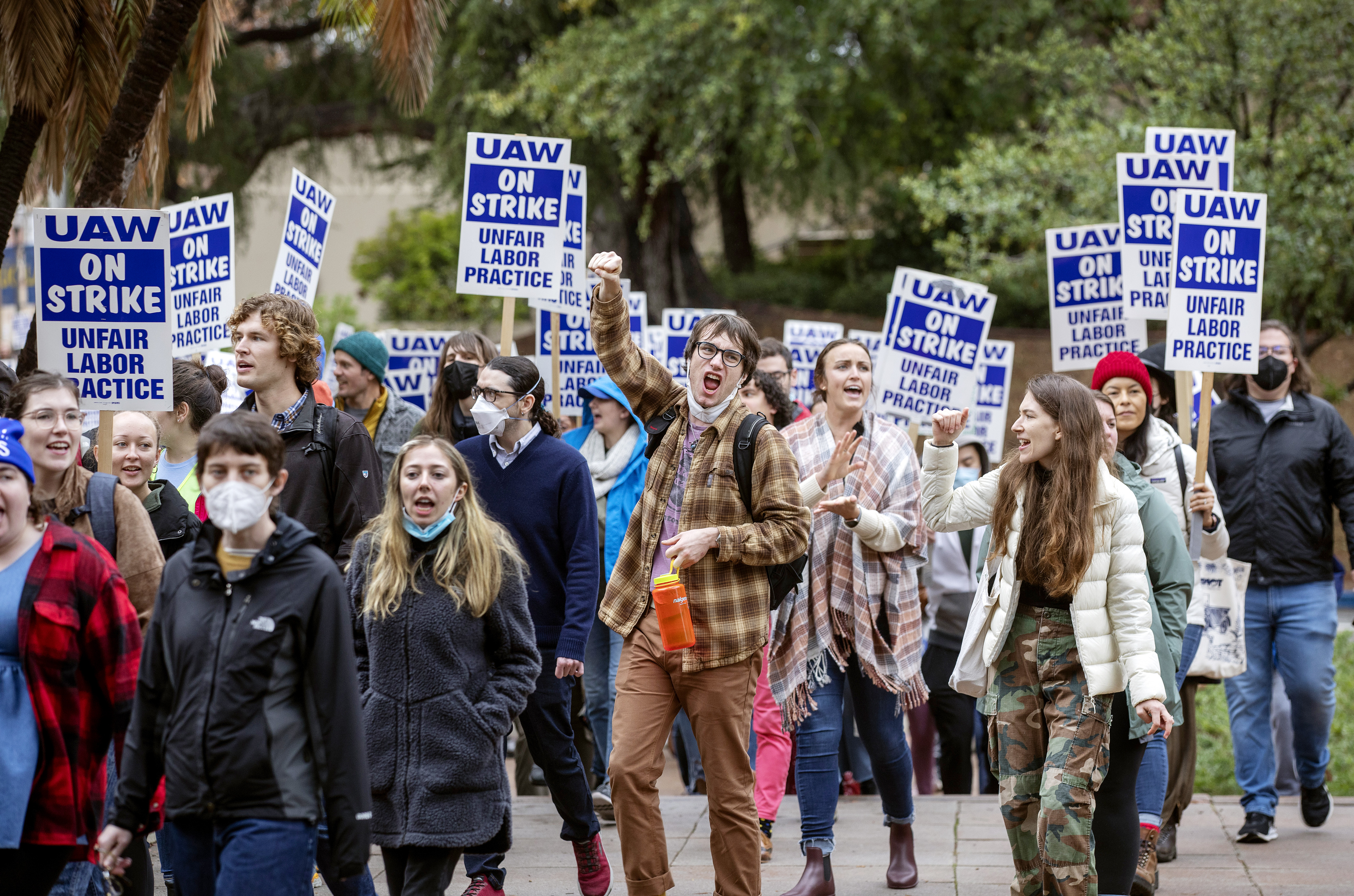 UC grad student workers ratify labor agreement, call off strike - Vimarsana News