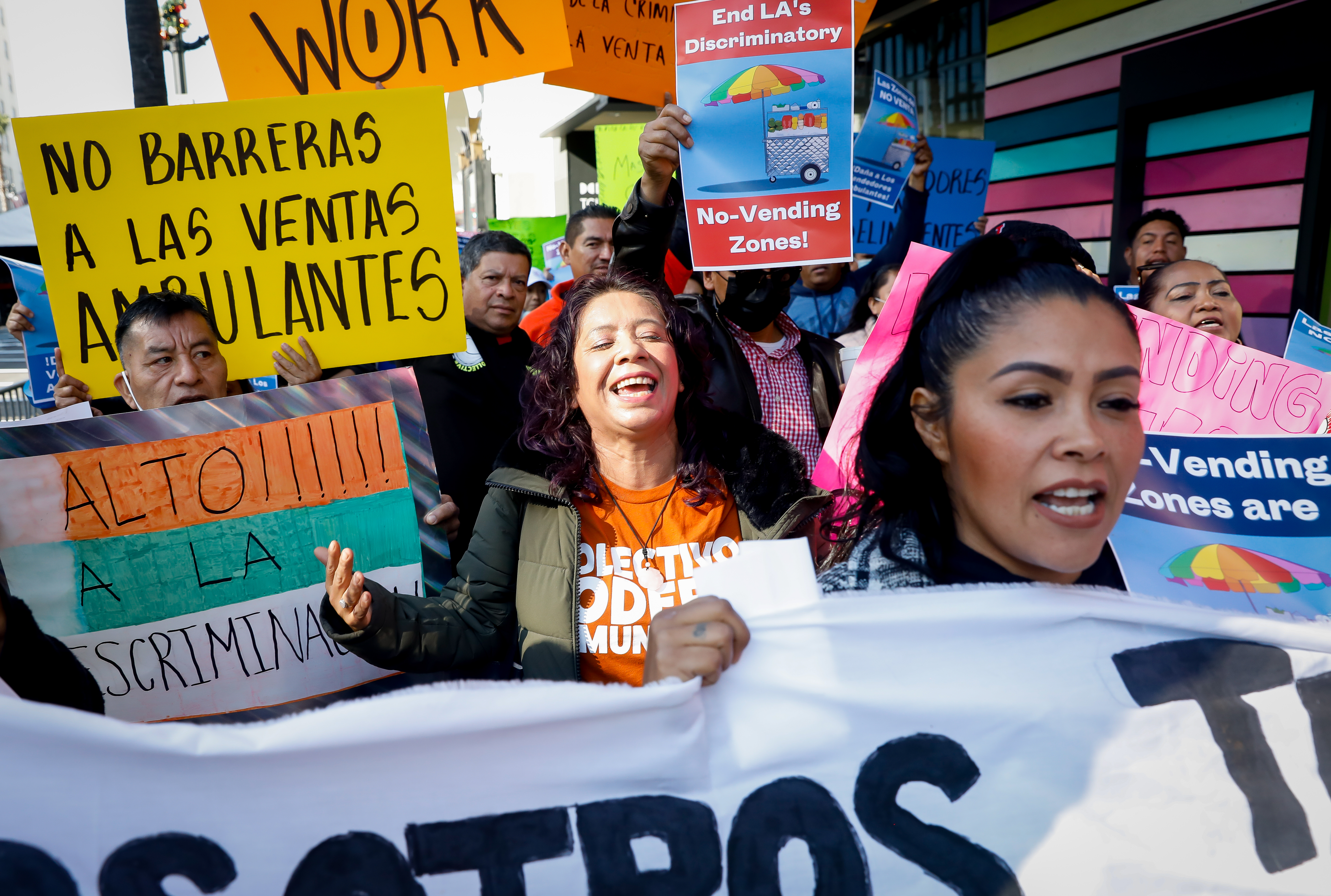 L.A. street vendors sue city over right to sell in prohibited zones - Vimarsana News