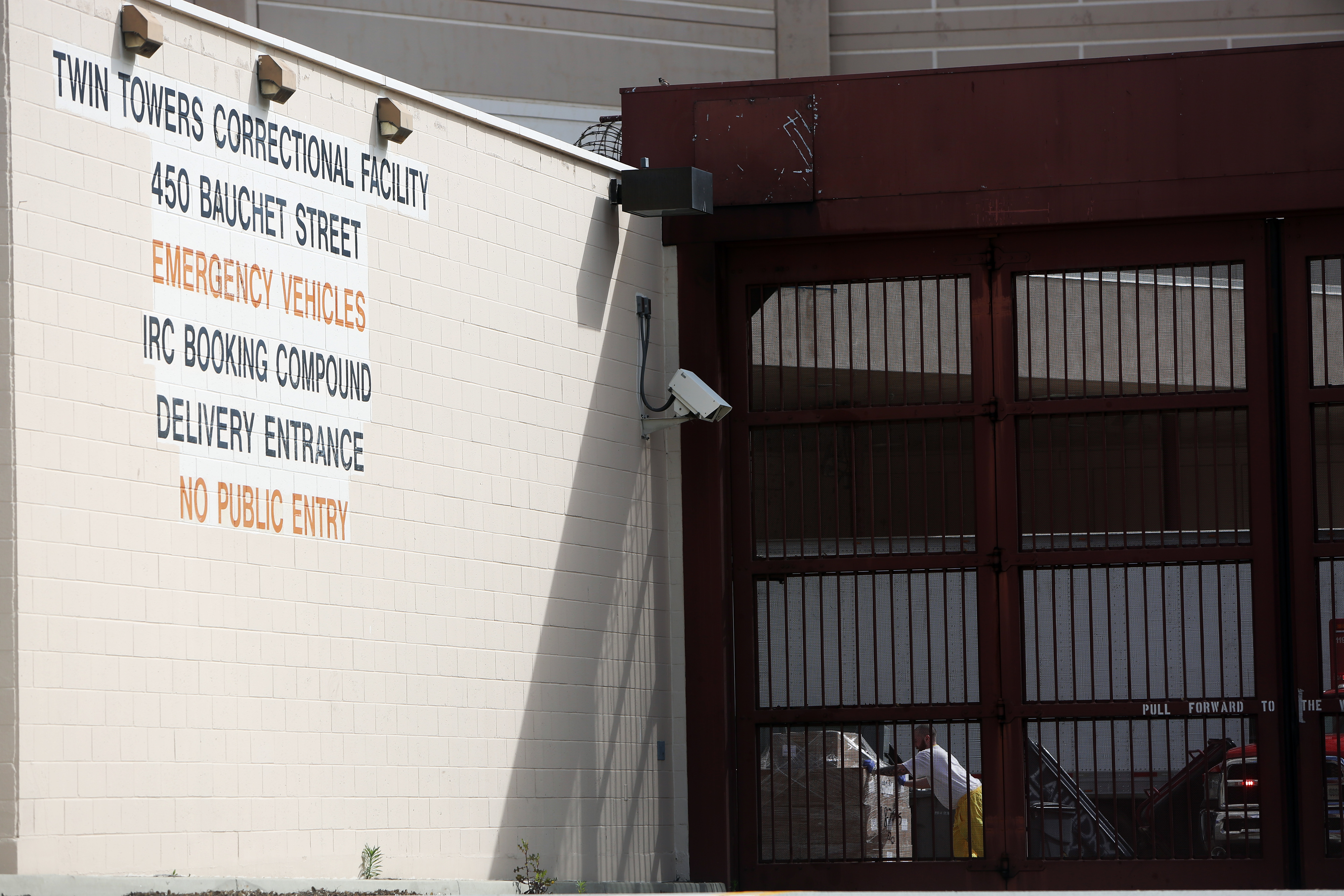 Lawsuits target 'extortionate' phone calls, commissary items in California jails - Vimarsana News