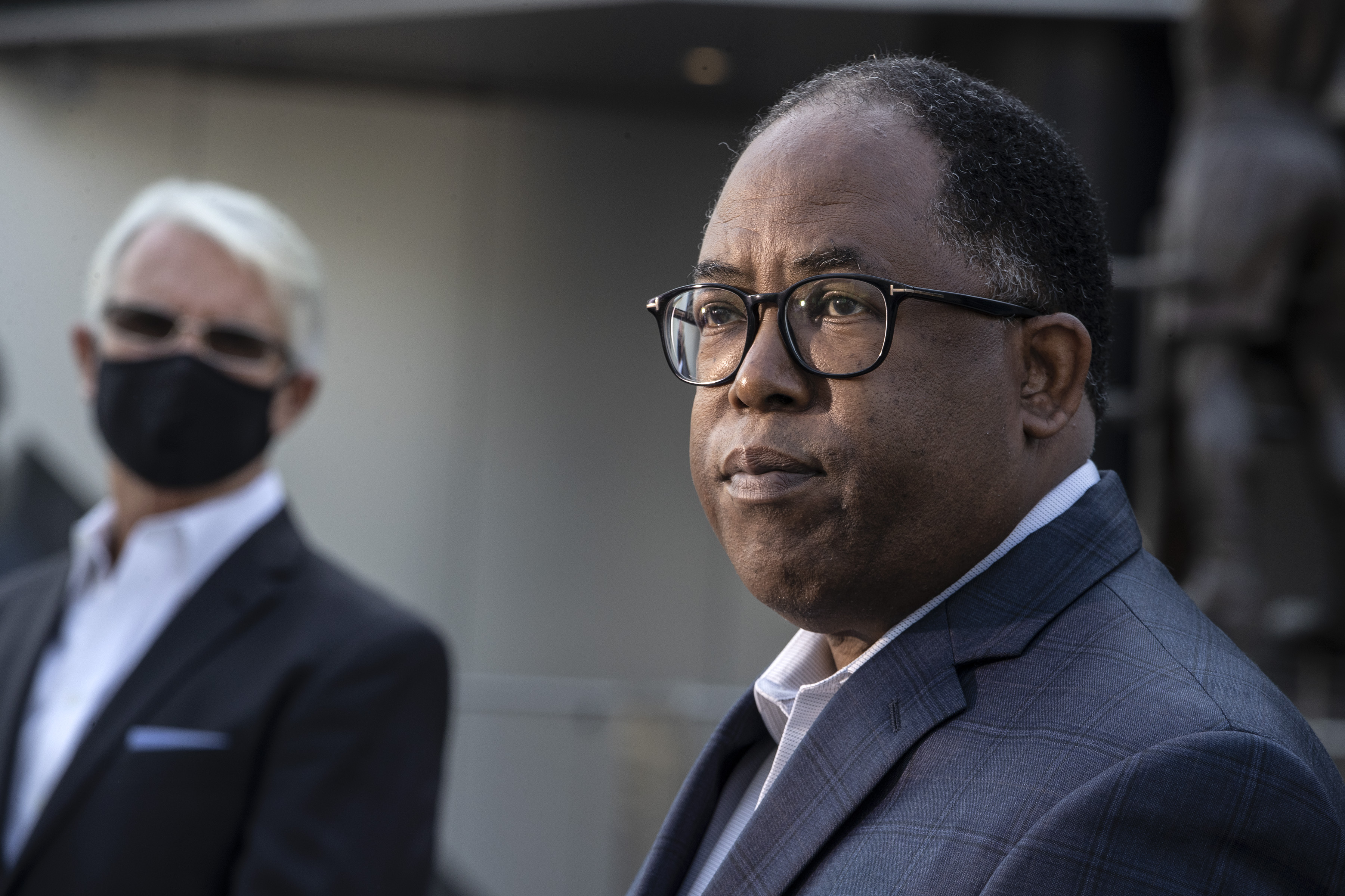 Ridley-Thomas charges add to uncertainty at L.A. City Hall - Vimarsana News