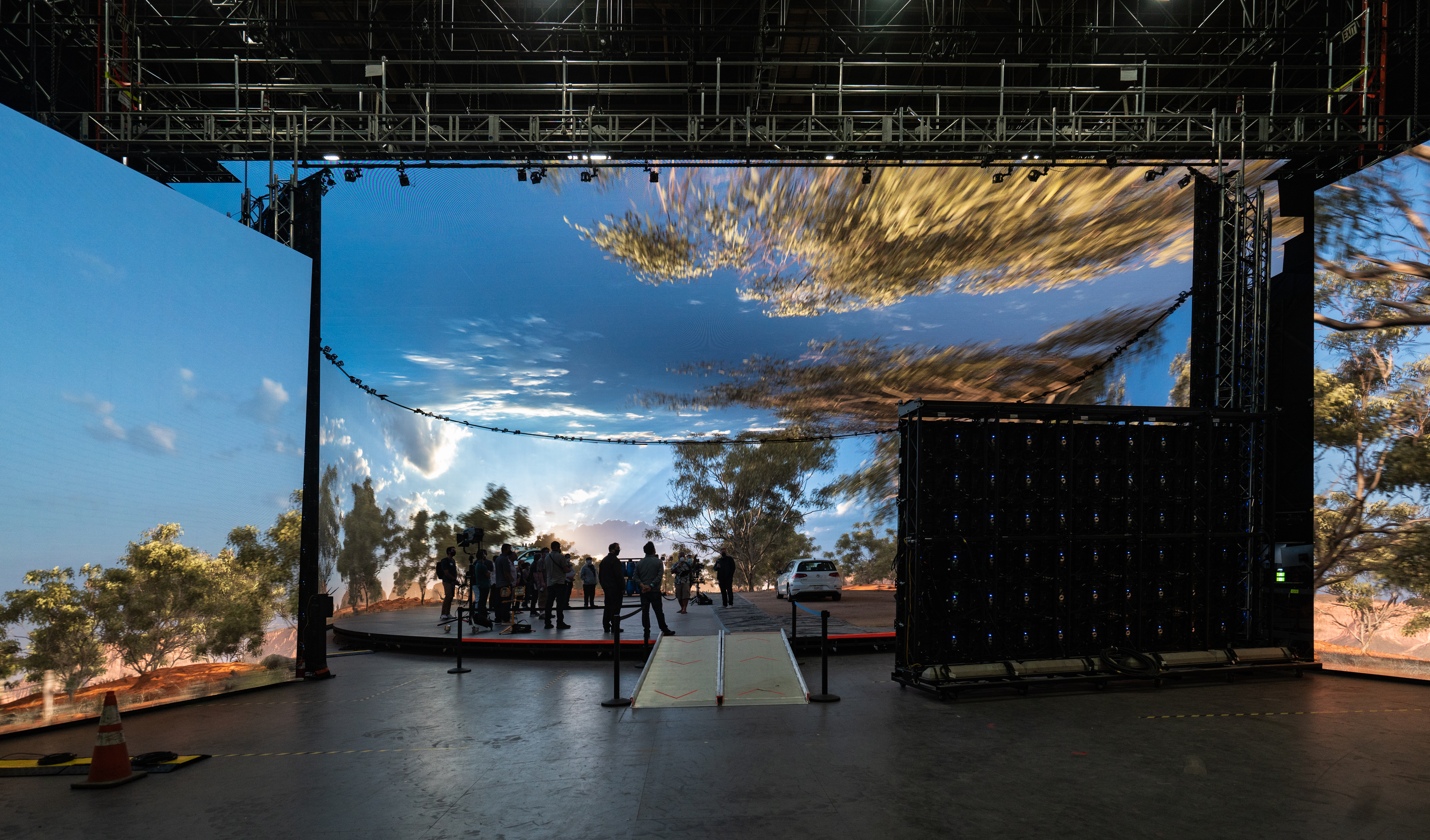 Amazon unveils big virtual production stage in Culver City - Vimarsana News