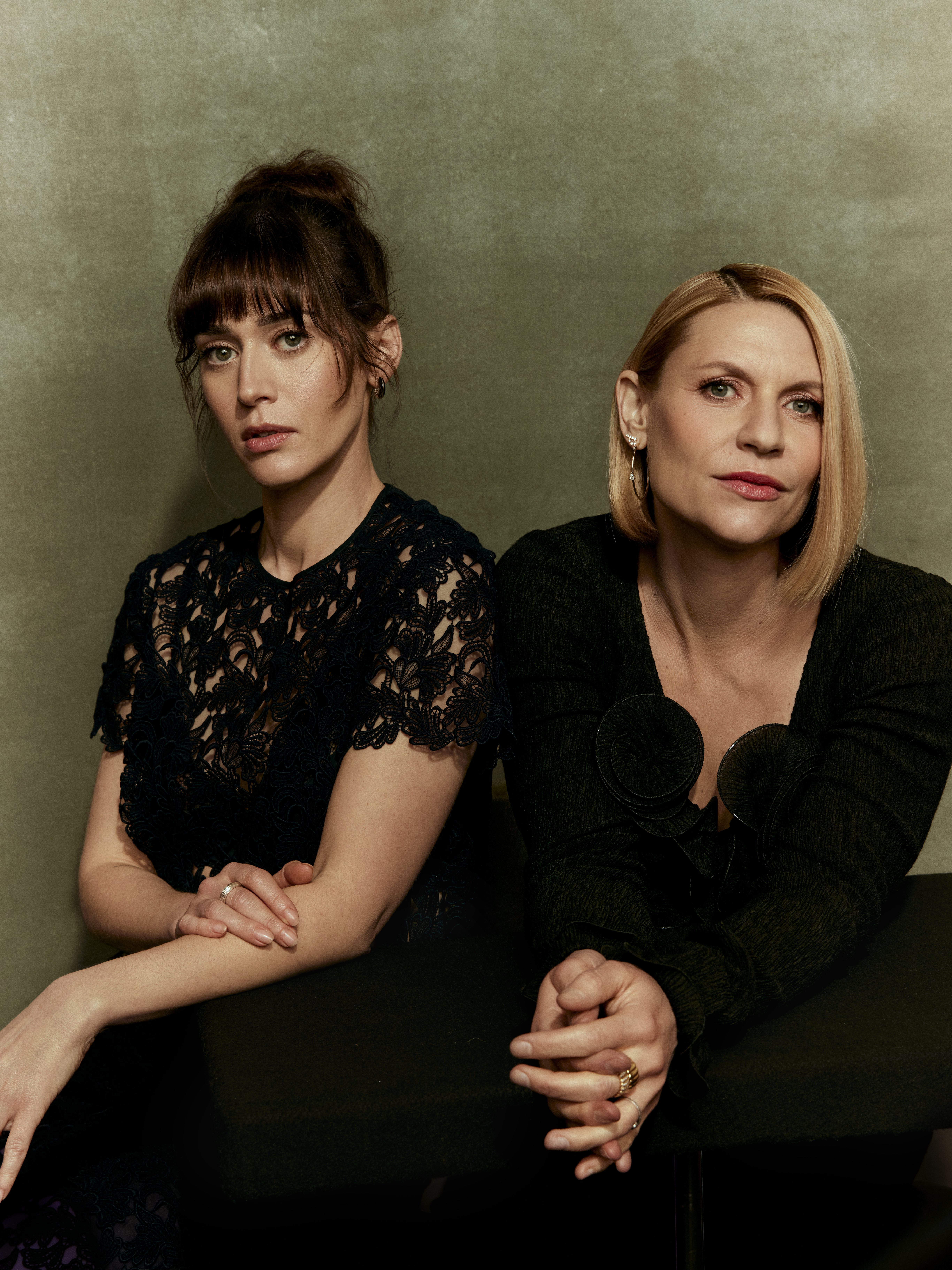 Claire Danes, Lizzy Caplan have troubles far beyond Fleishman - Vimarsana News