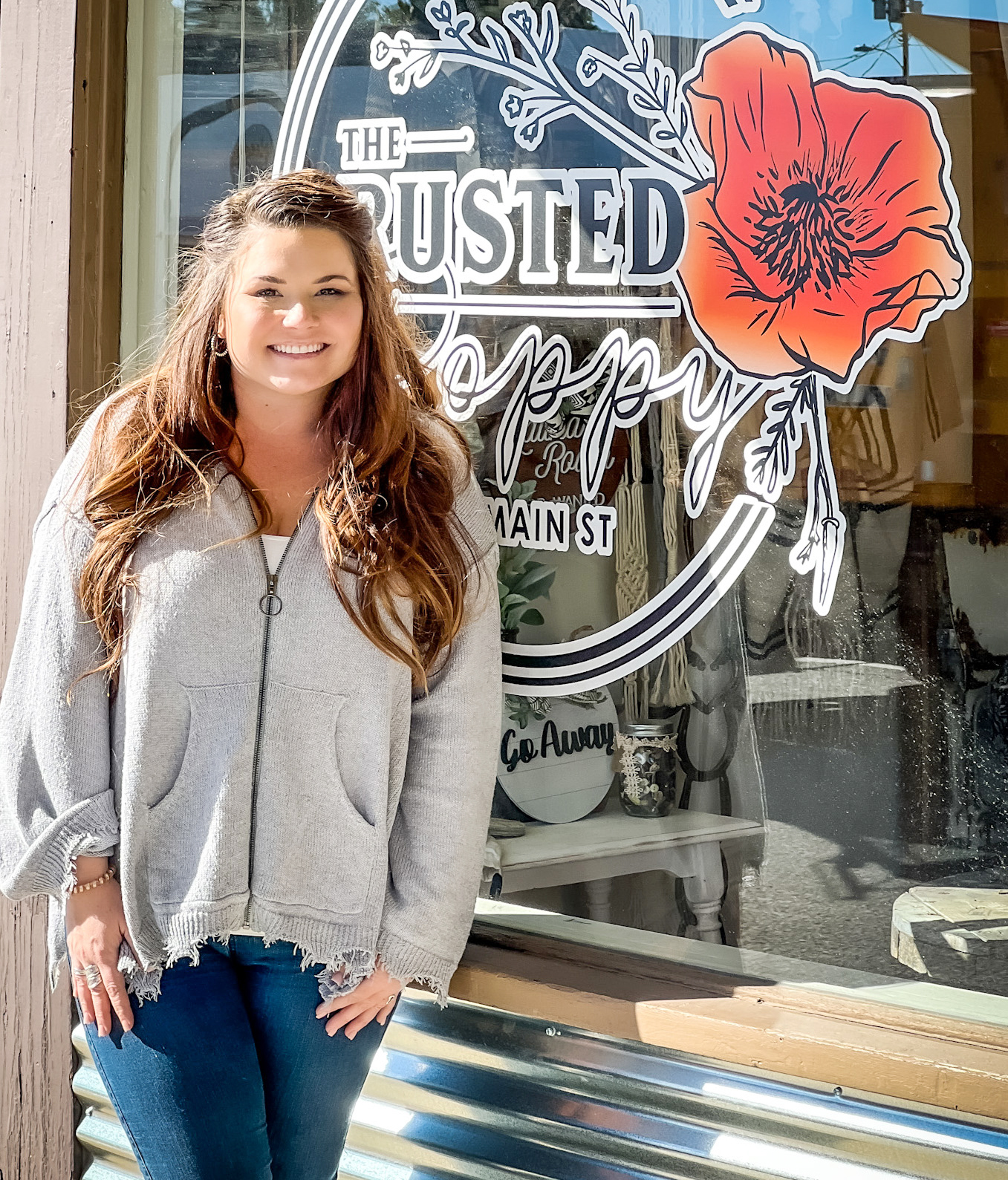 Ramona Business Roundup: The Rusted Poppy sells original vintage-style clothes and handicrafts - Vimarsana News