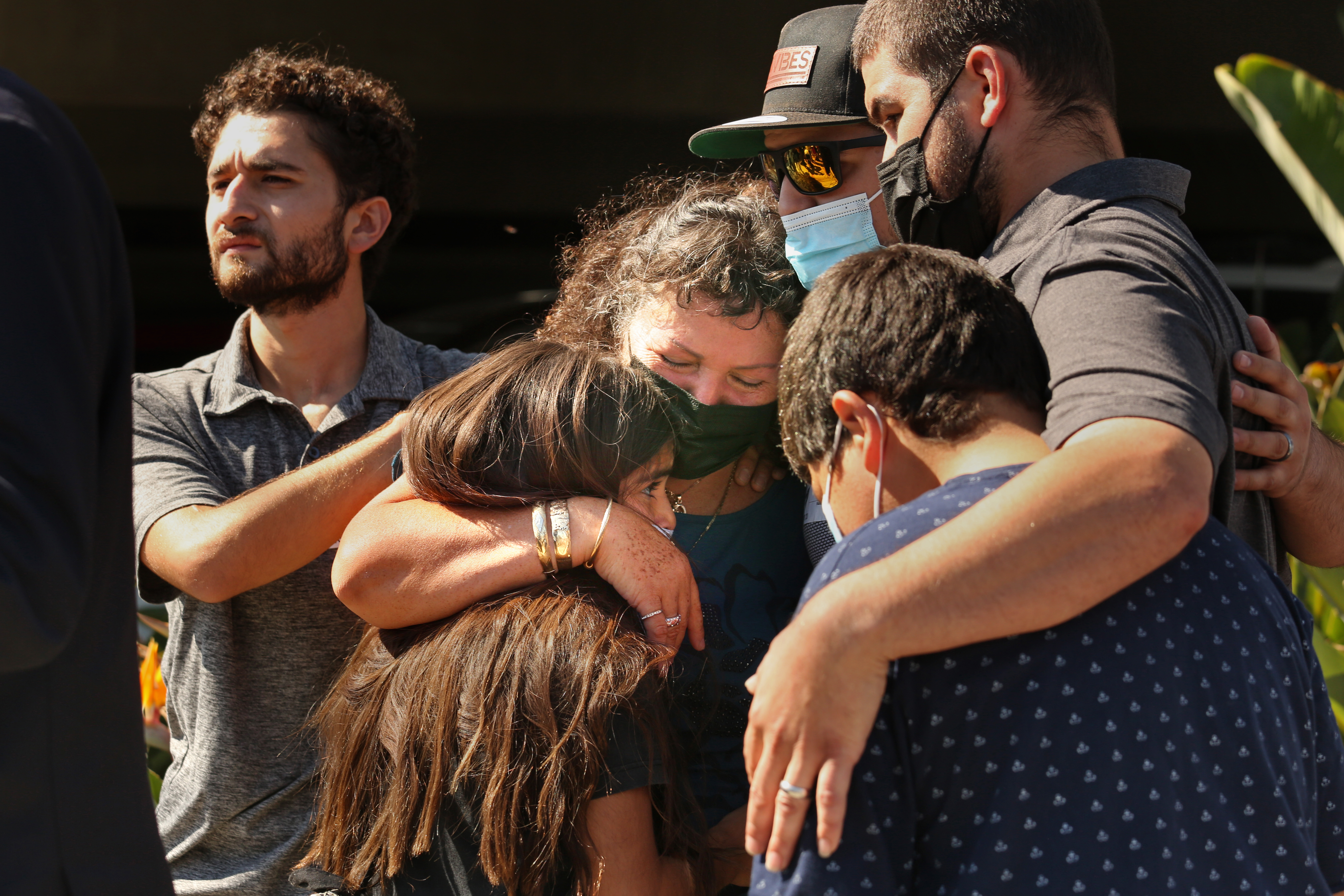 Young mother shot by Long Beach school officer to be taken off life support - Vimarsana News