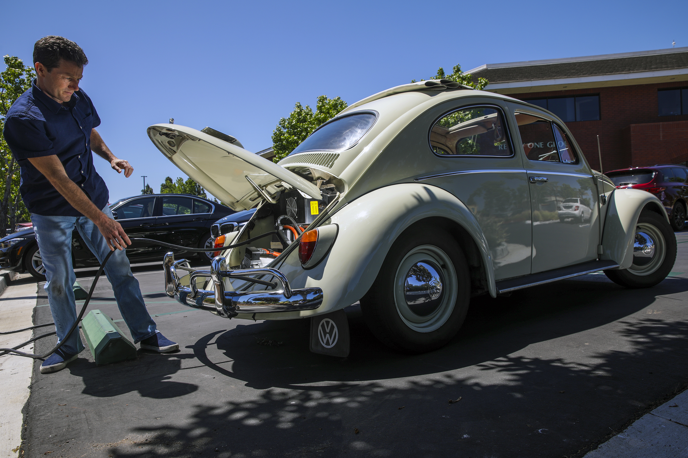 Podcast: That classic VW Bug could be an electric vehicle - Vimarsana News