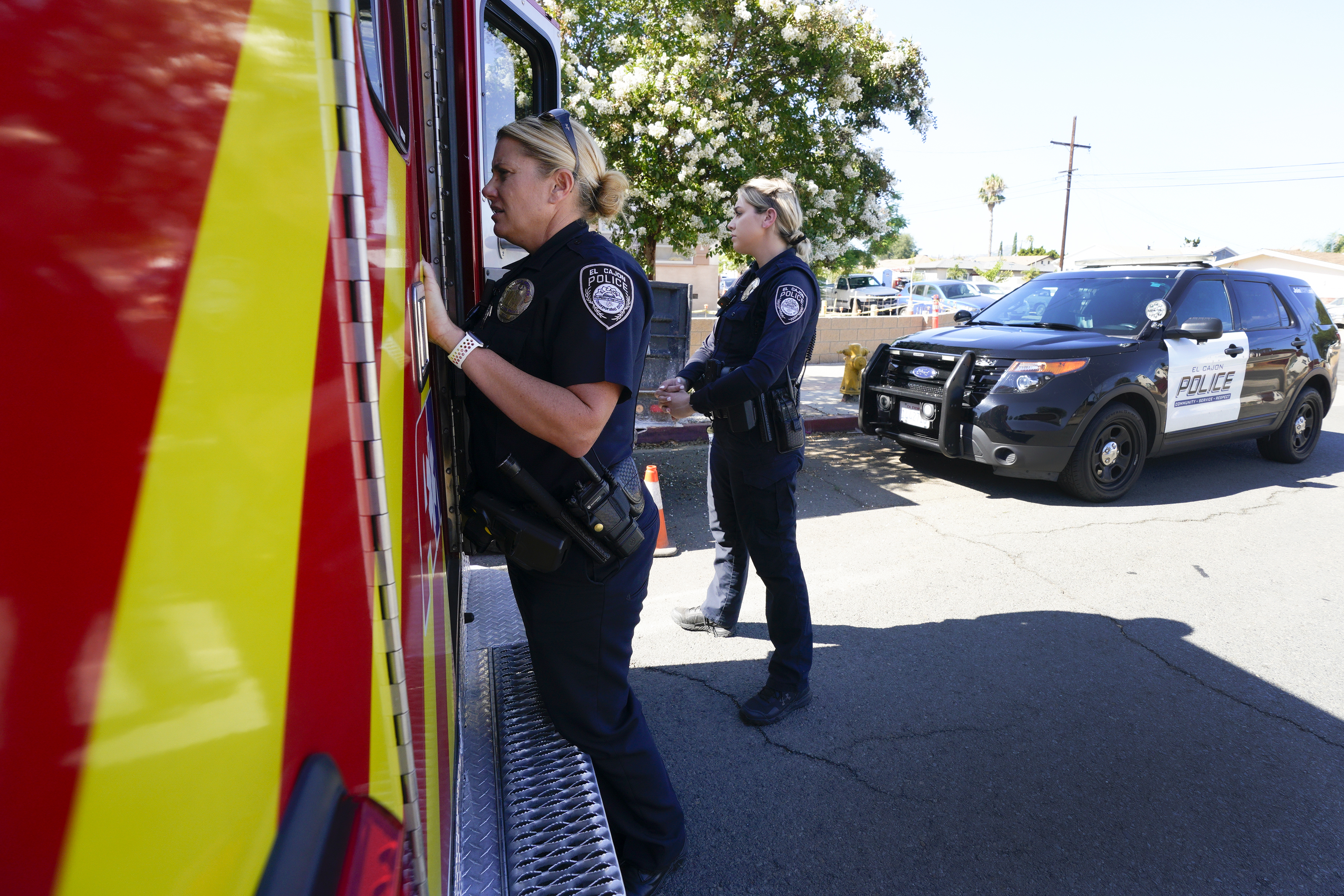 Fire, a shoplifter and the constant threat of violence: One day with an El Cajon cop - Vimarsana News