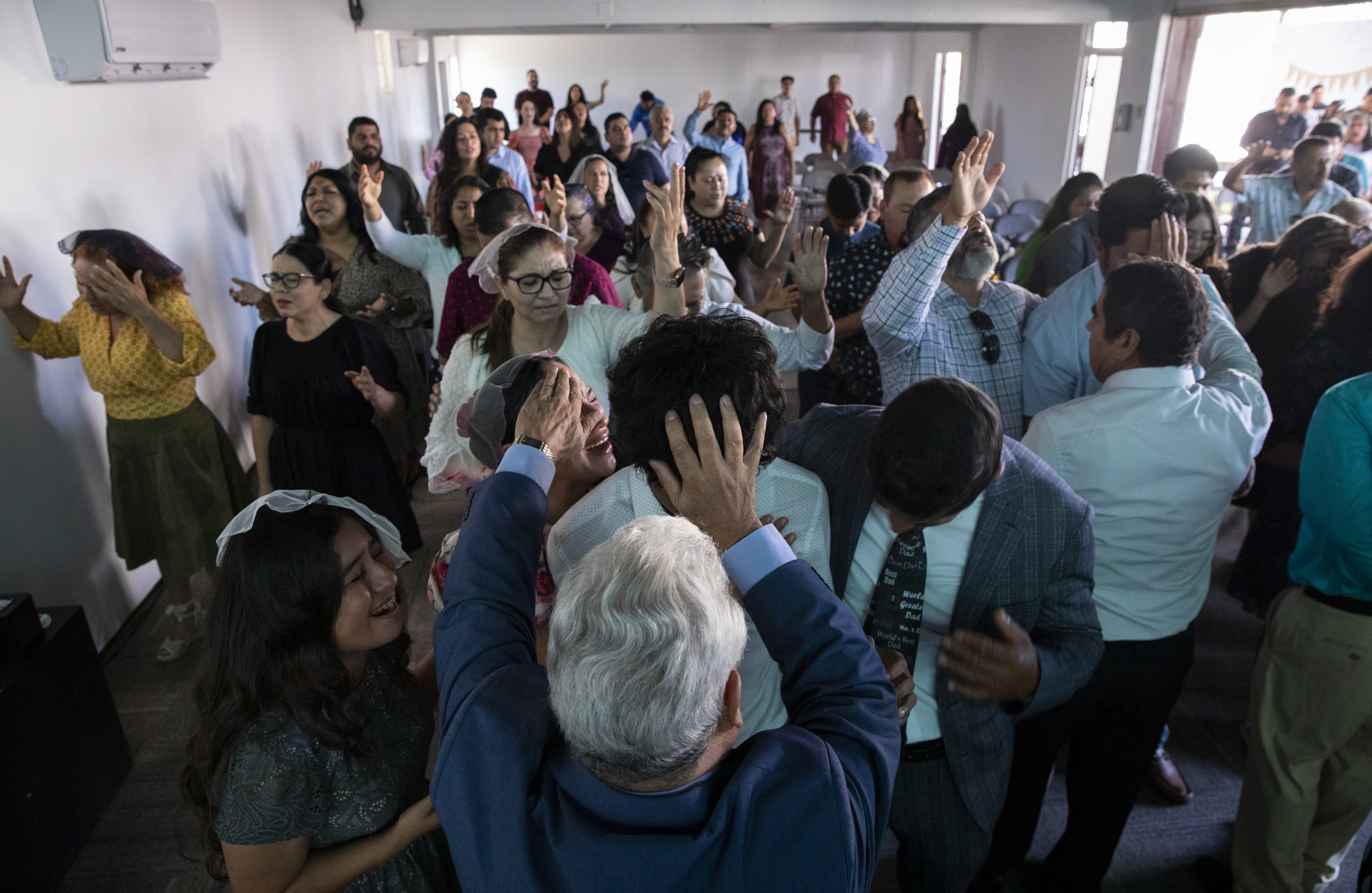 In response to gun violence, a Mountain View church opened a resource center and hopes to change lives - Vimarsana News