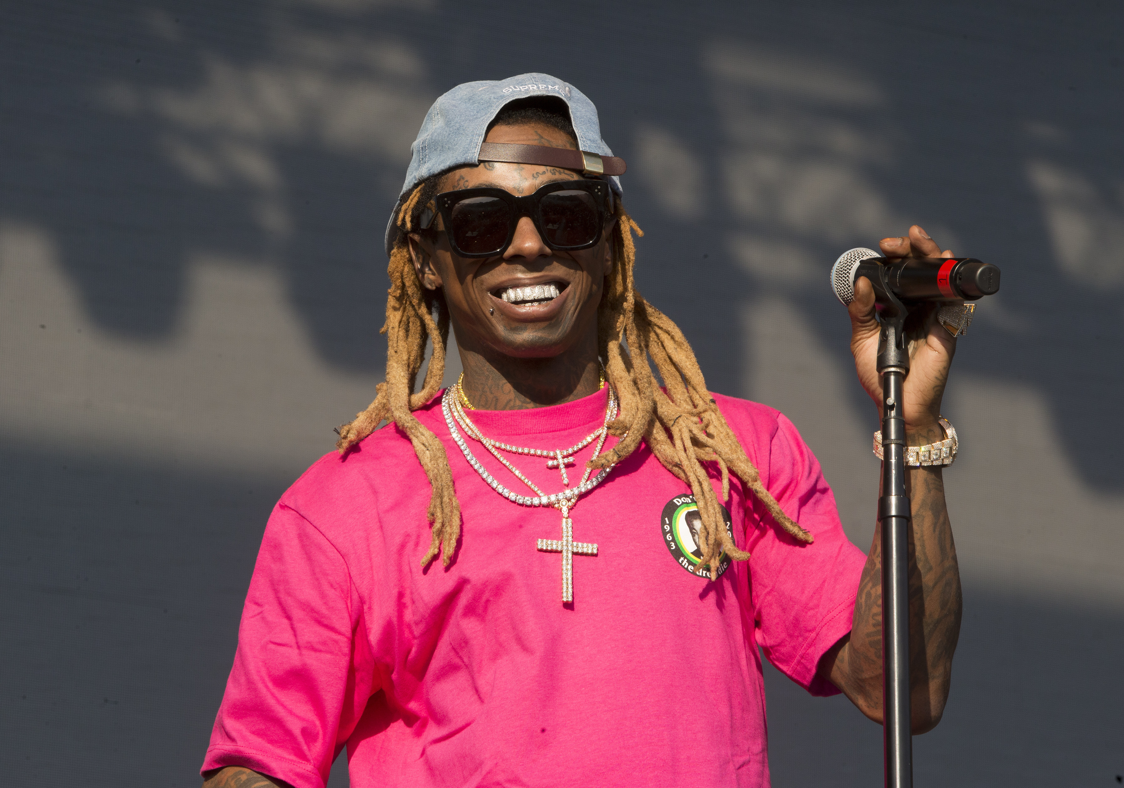 Lil Wayne barred from entering UK, London festival appearance canceled - Vimarsana News
