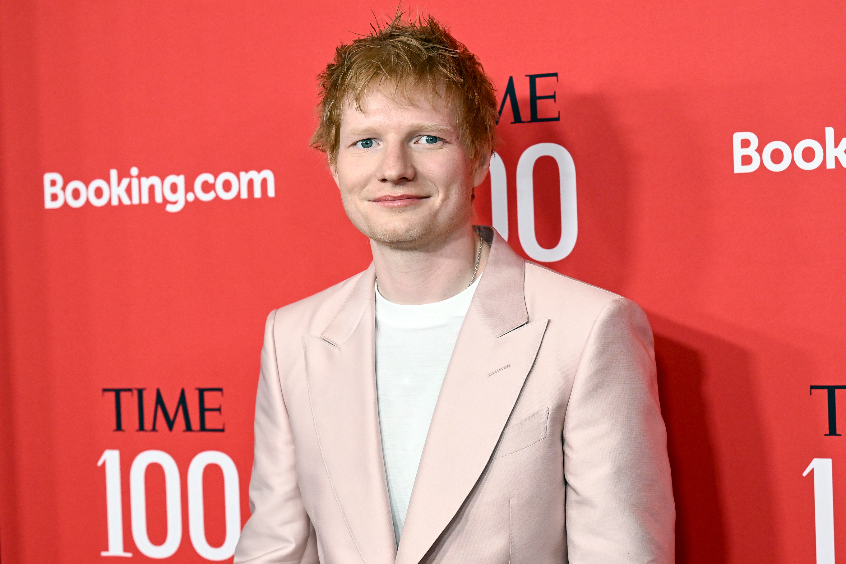 Ed Sheeran , at concert , says situation in Gaza is catastrophic and unjustifiable