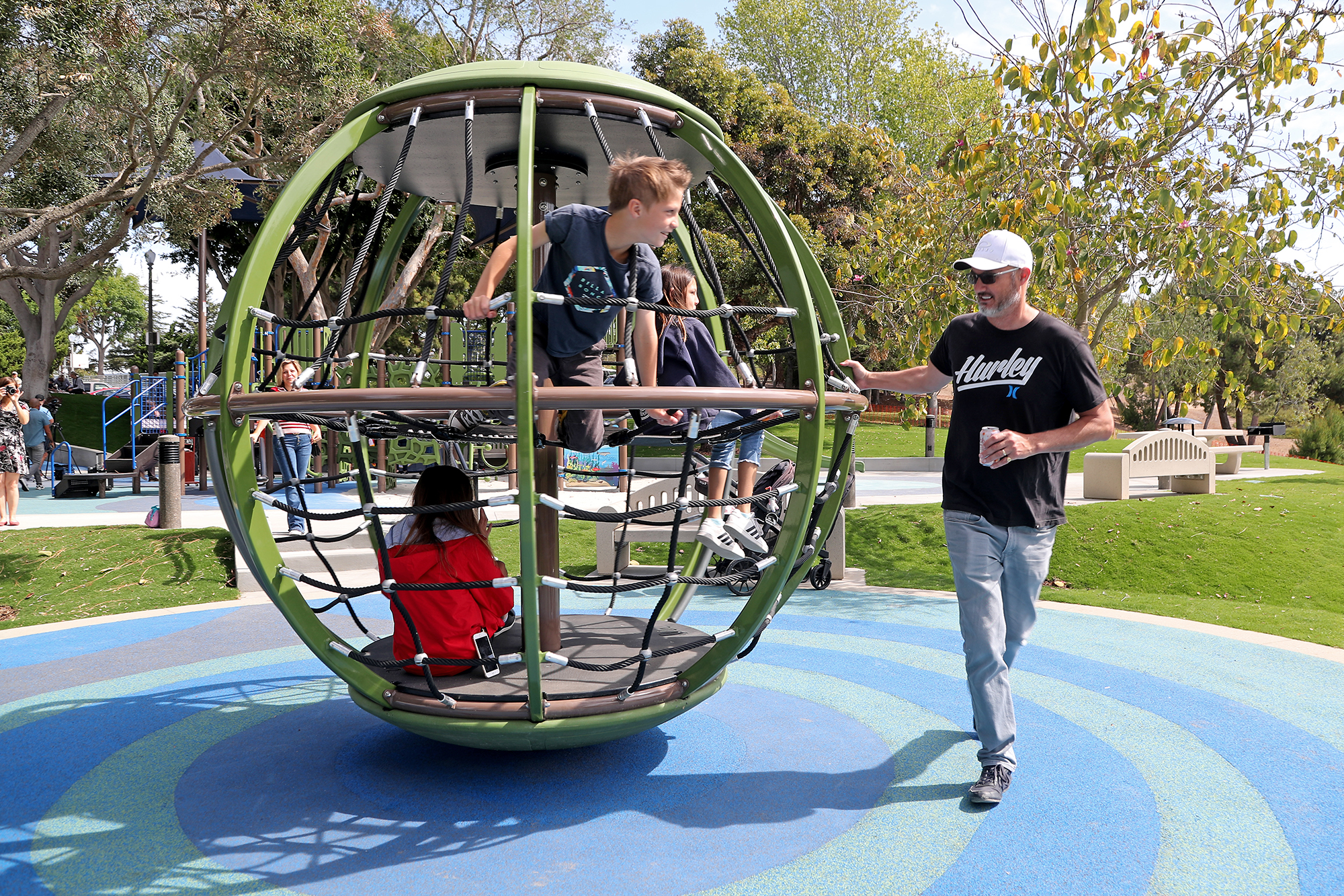 Newport Beach's Grant Howald Park sees new life and laughs from residents - Vimarsana News