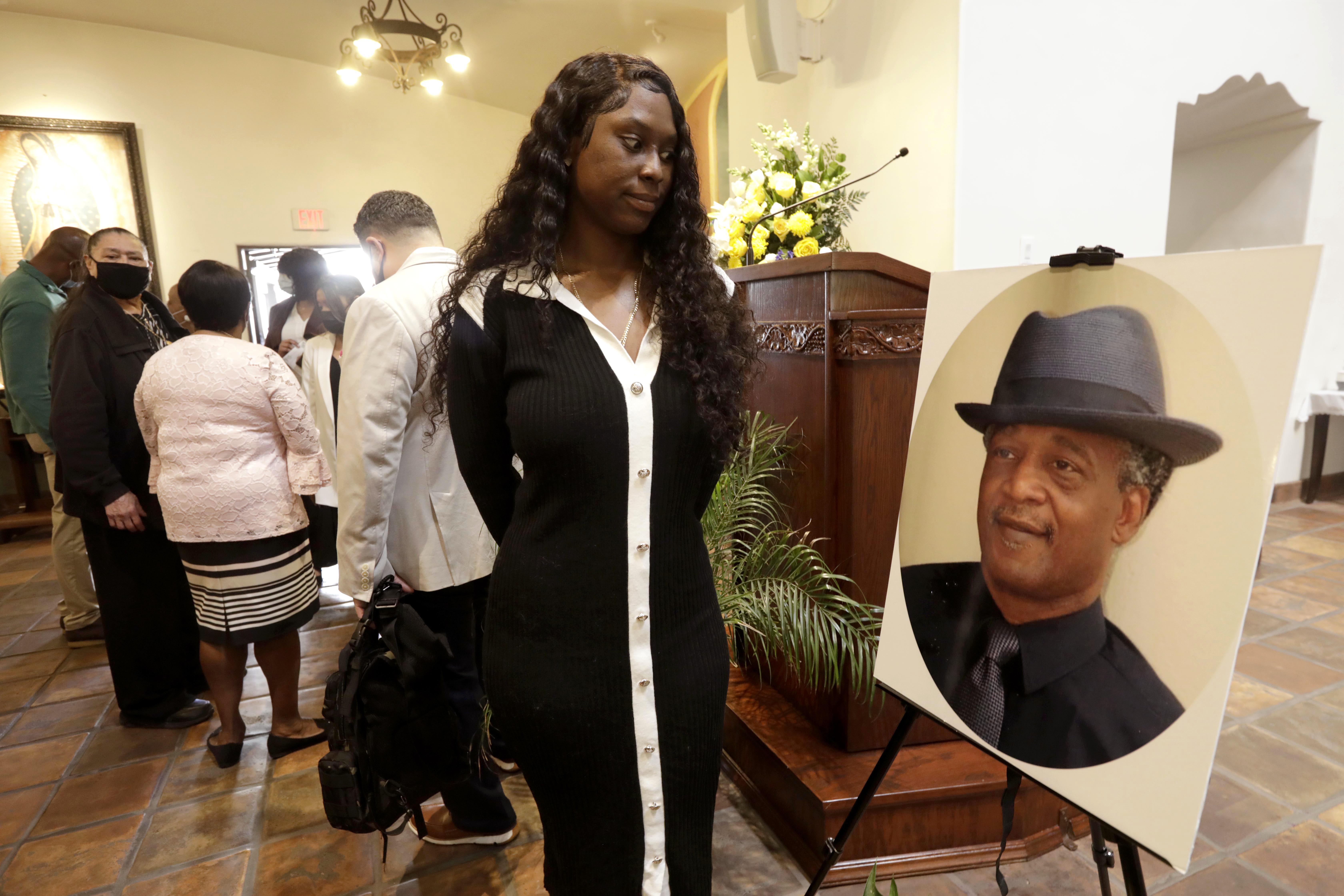 Banks: A teacher, a soldier, a tireless champion for children in Watts - Vimarsana News