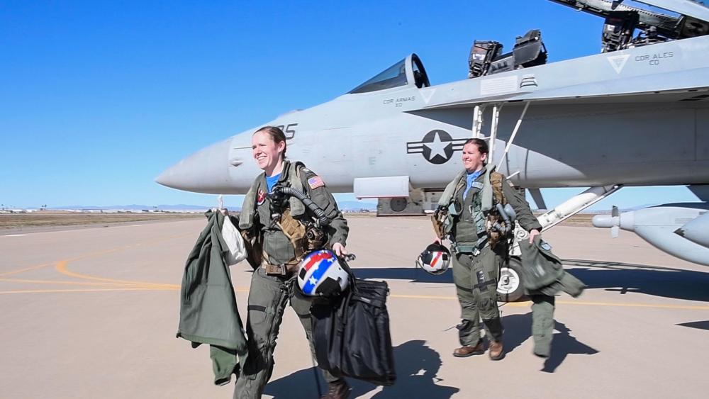 All-female naval aviator team making Super Bowl flyover history - Vimarsana News