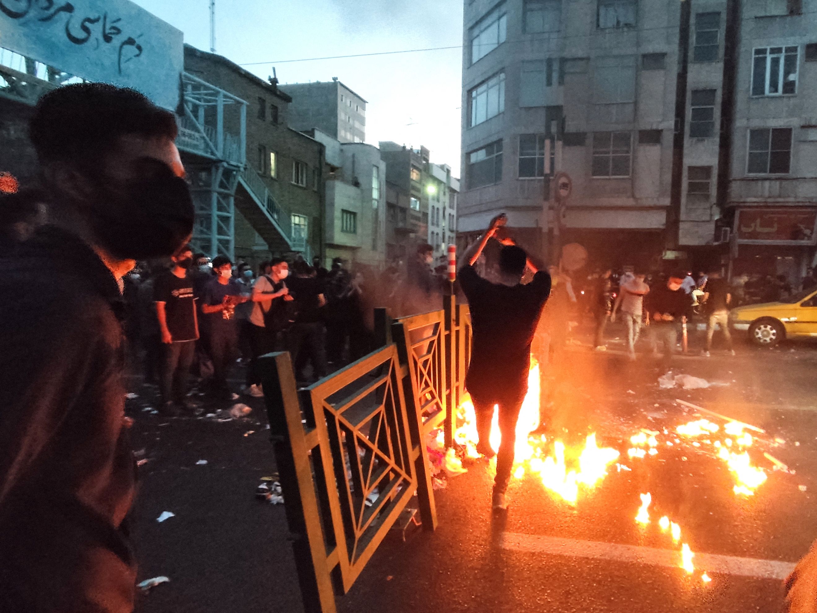 Op-Ed: Iran has a long history of protests. This time it's different - Vimarsana News