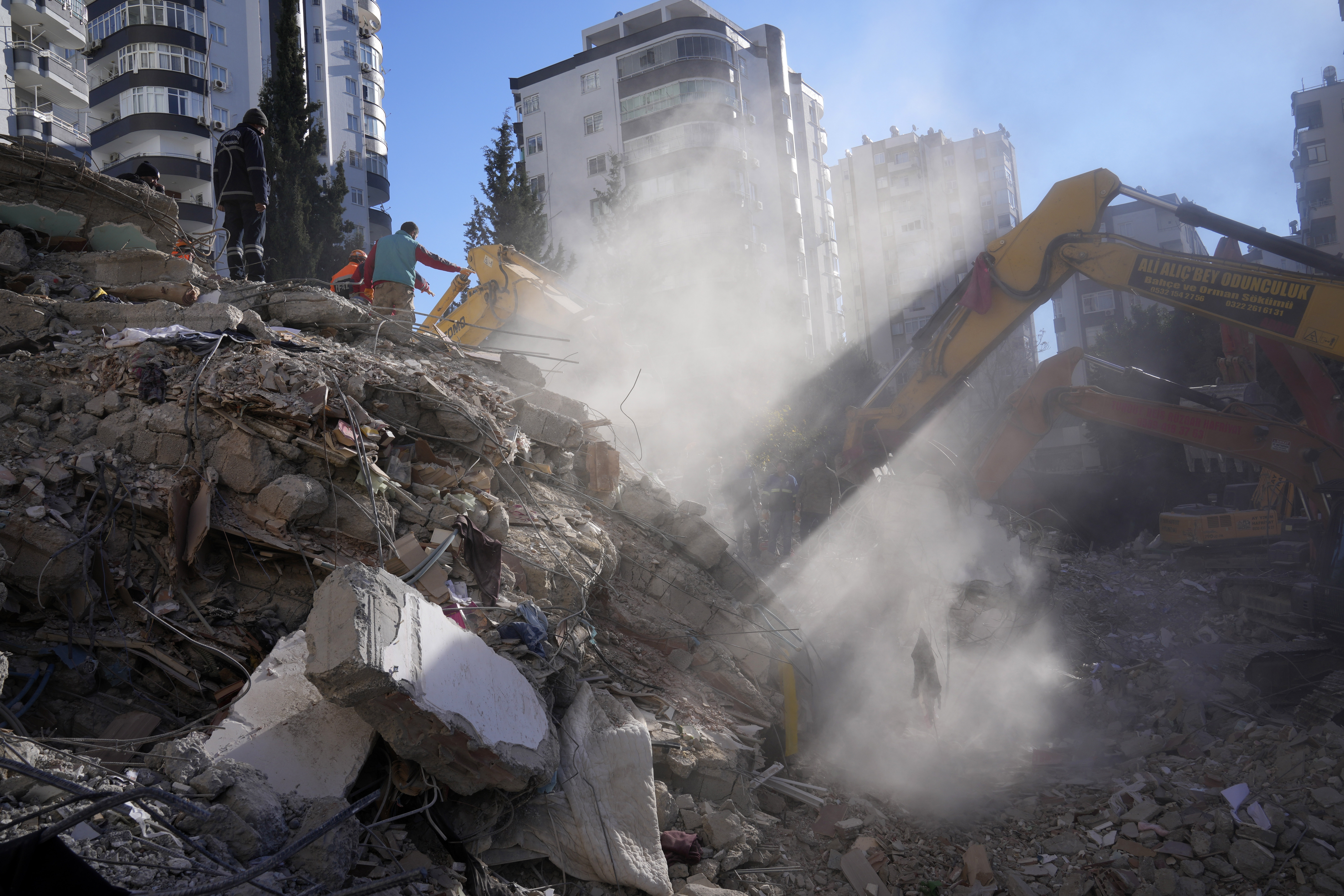 Essential California Week in Review: Earthquake lessons for California after destruction in Turkey, Syria - Vimarsana News
