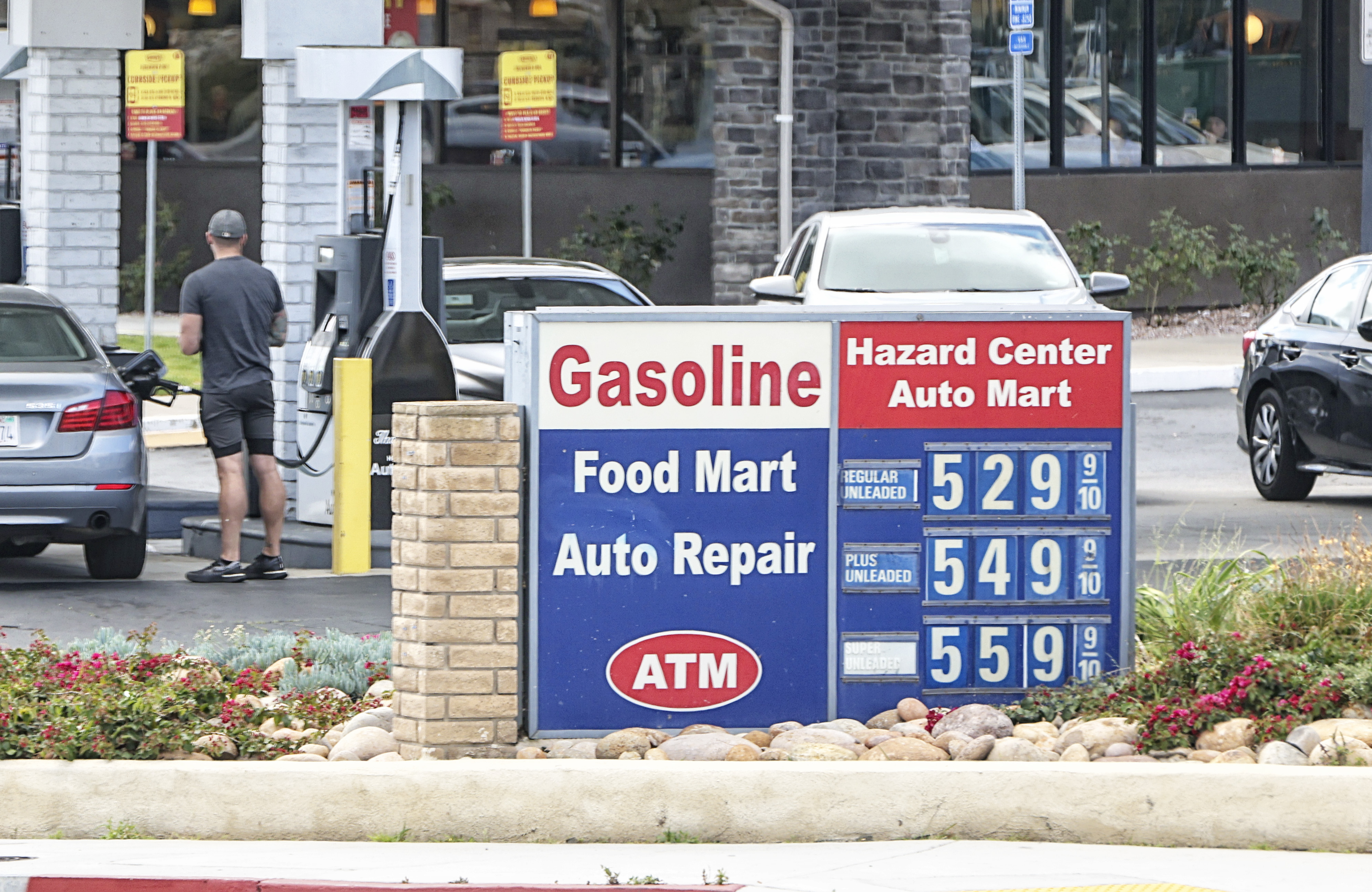 San Diego gas price reaches a new record high - Vimarsana News