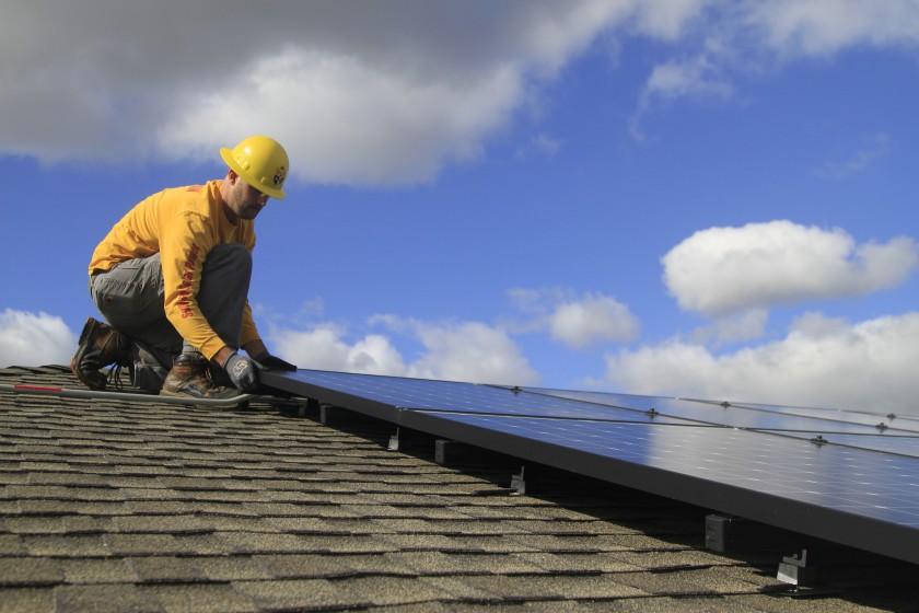 Dónde brilla la energía solar y hacia dónde va esta industria - Vimarsana News