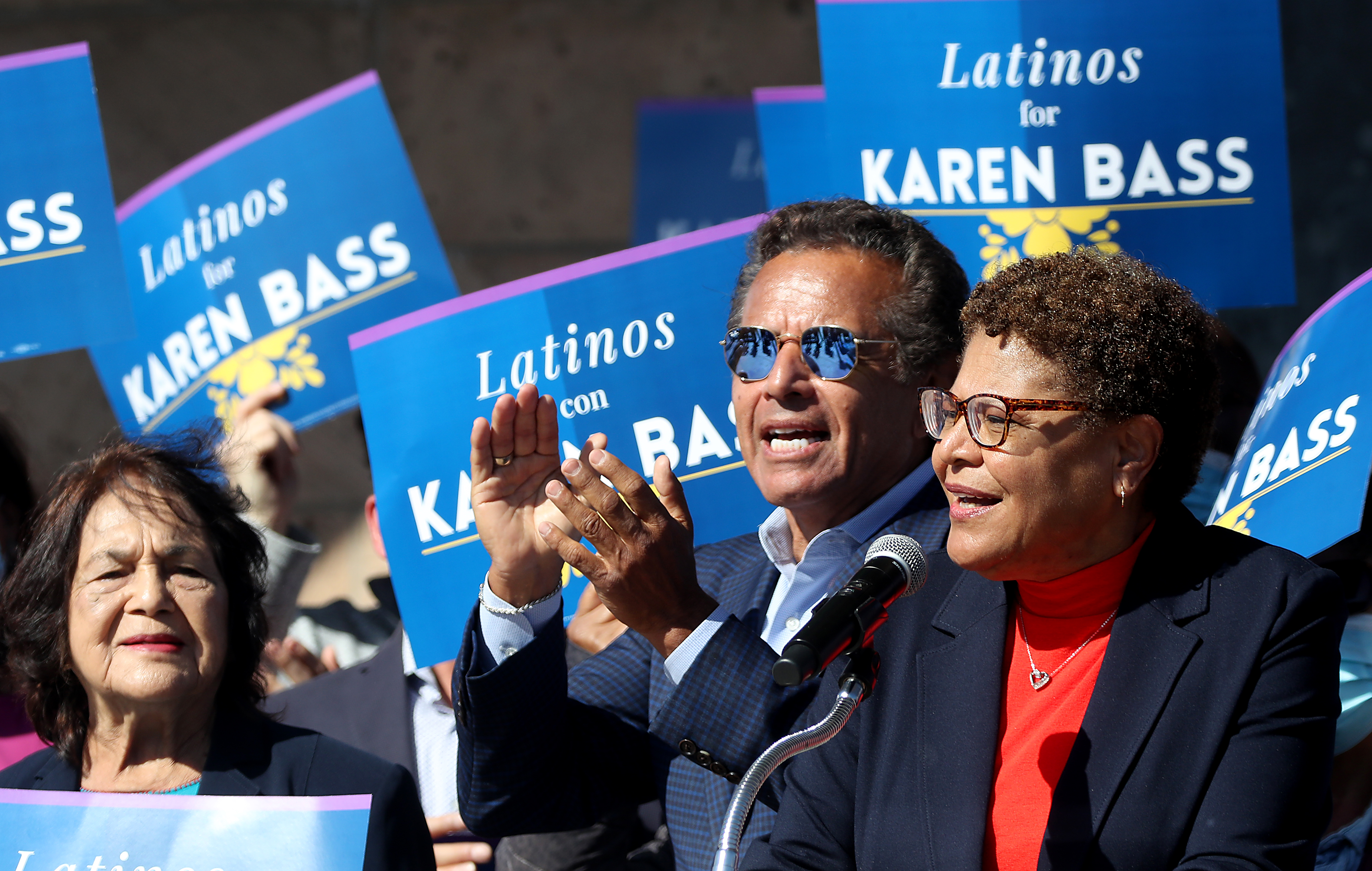 Bass launches Latino outreach effort with Mariachi Plaza event - Vimarsana News