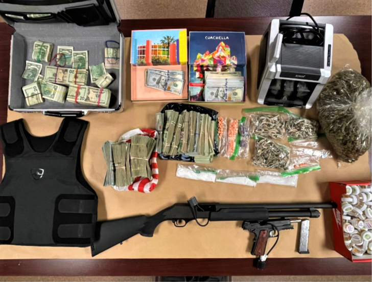 Fountain Valley police seize drugs, guns and cash from home in Orange, 1 arrested - Vimarsana News