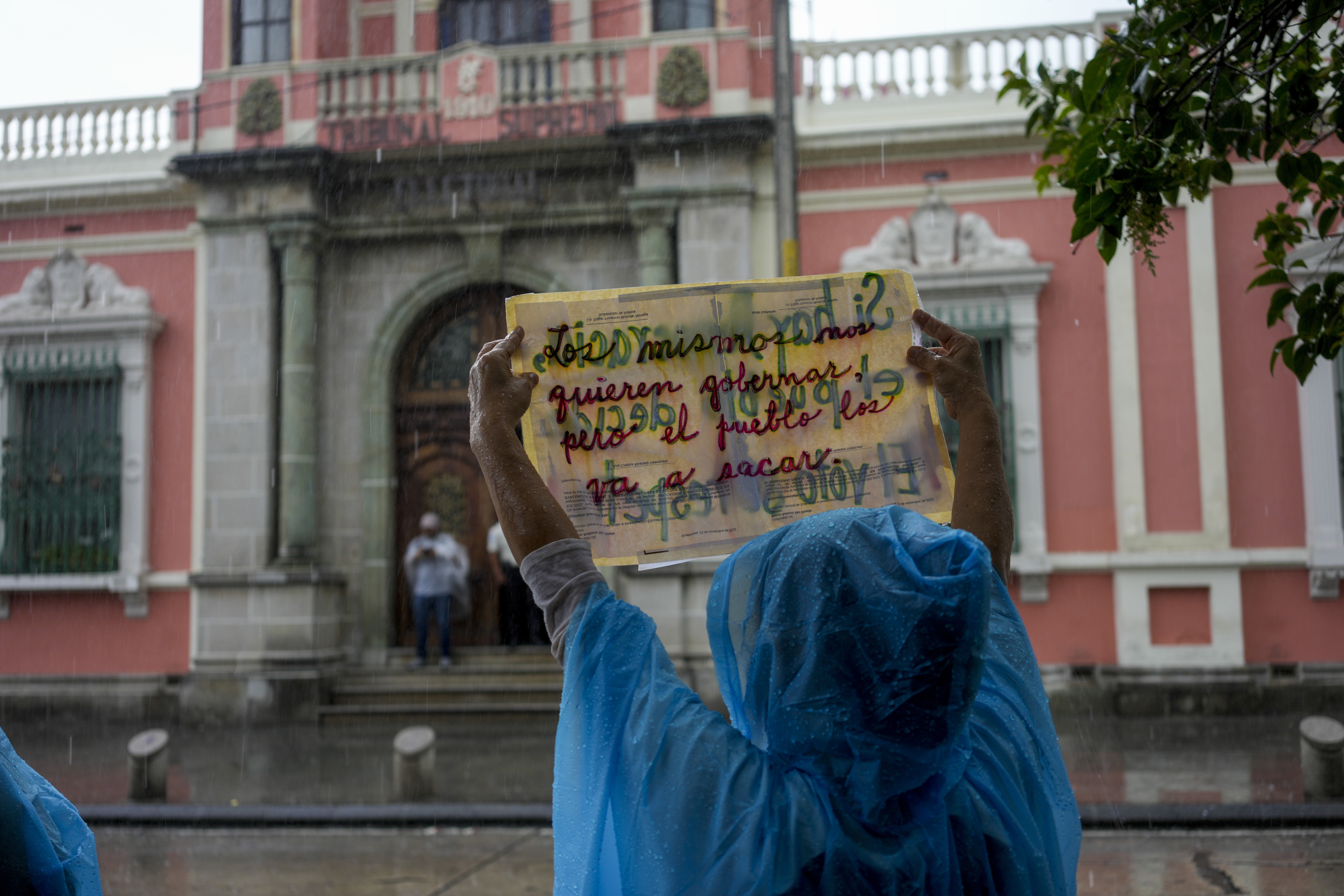 Guatemalans go to Insta, Twitter to guard presidential election - Vimarsana News