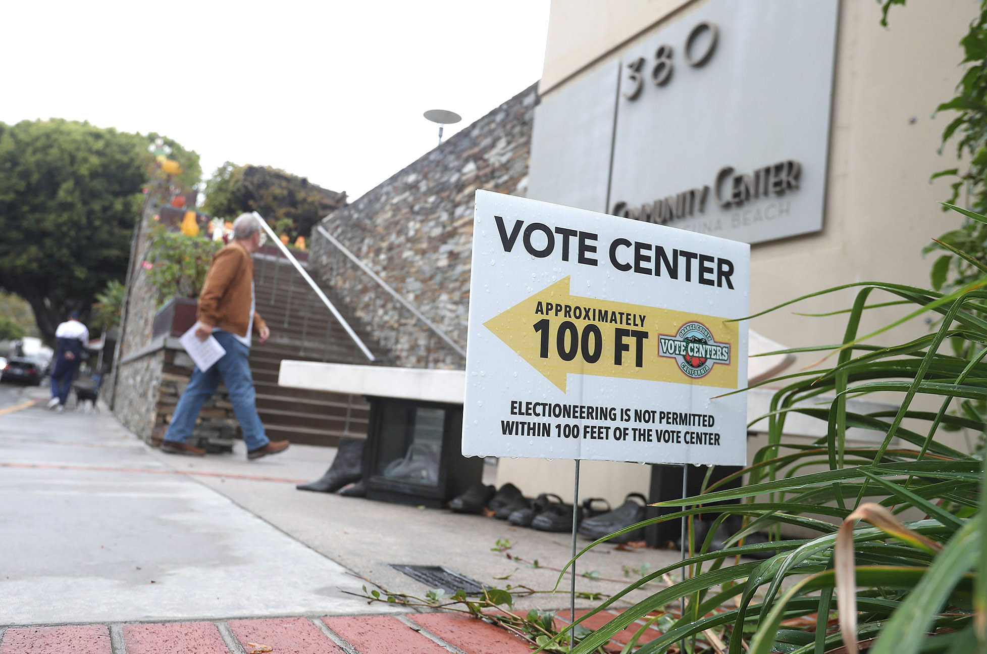 Sue Kempf, Alex Rounaghi and Mark Orgill lead in Laguna Beach City Council race - Vimarsana News