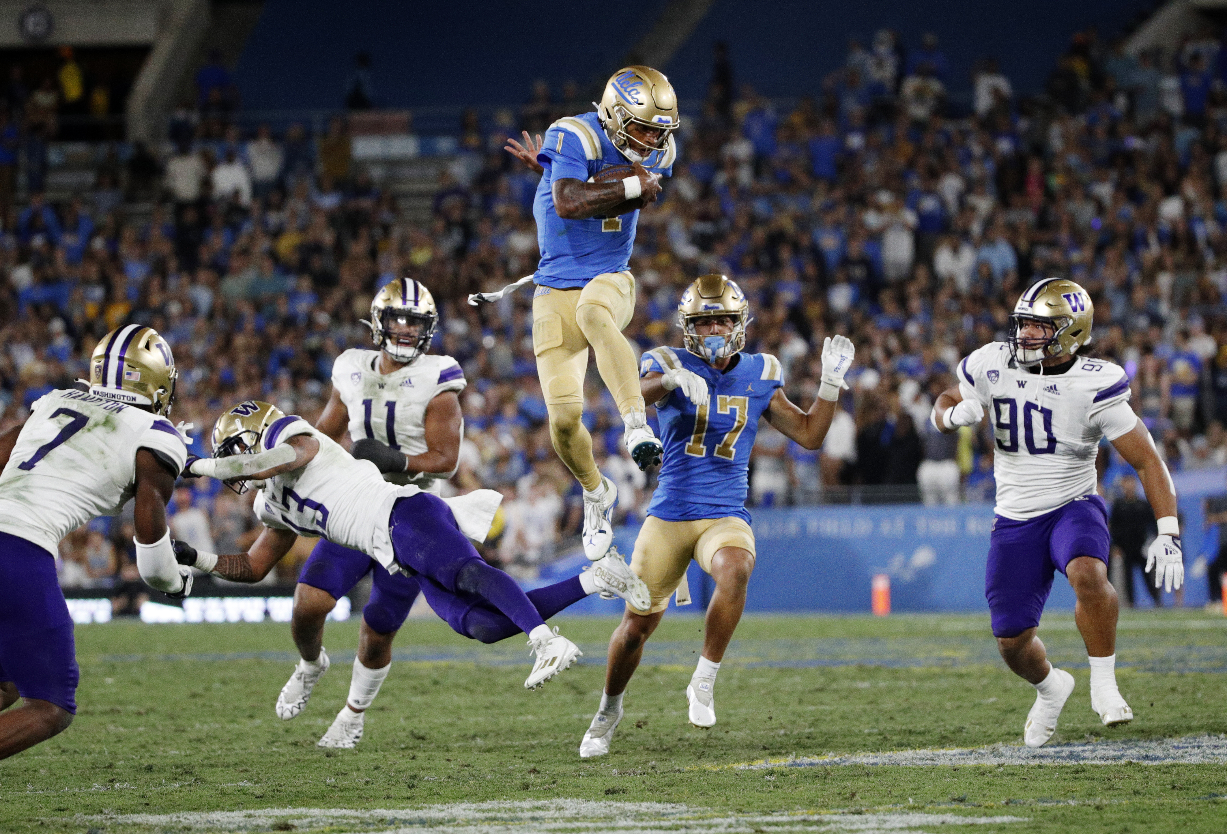Column: After UCLA upset No. 15 Washington, it’s time to stop ignoring the Bruins