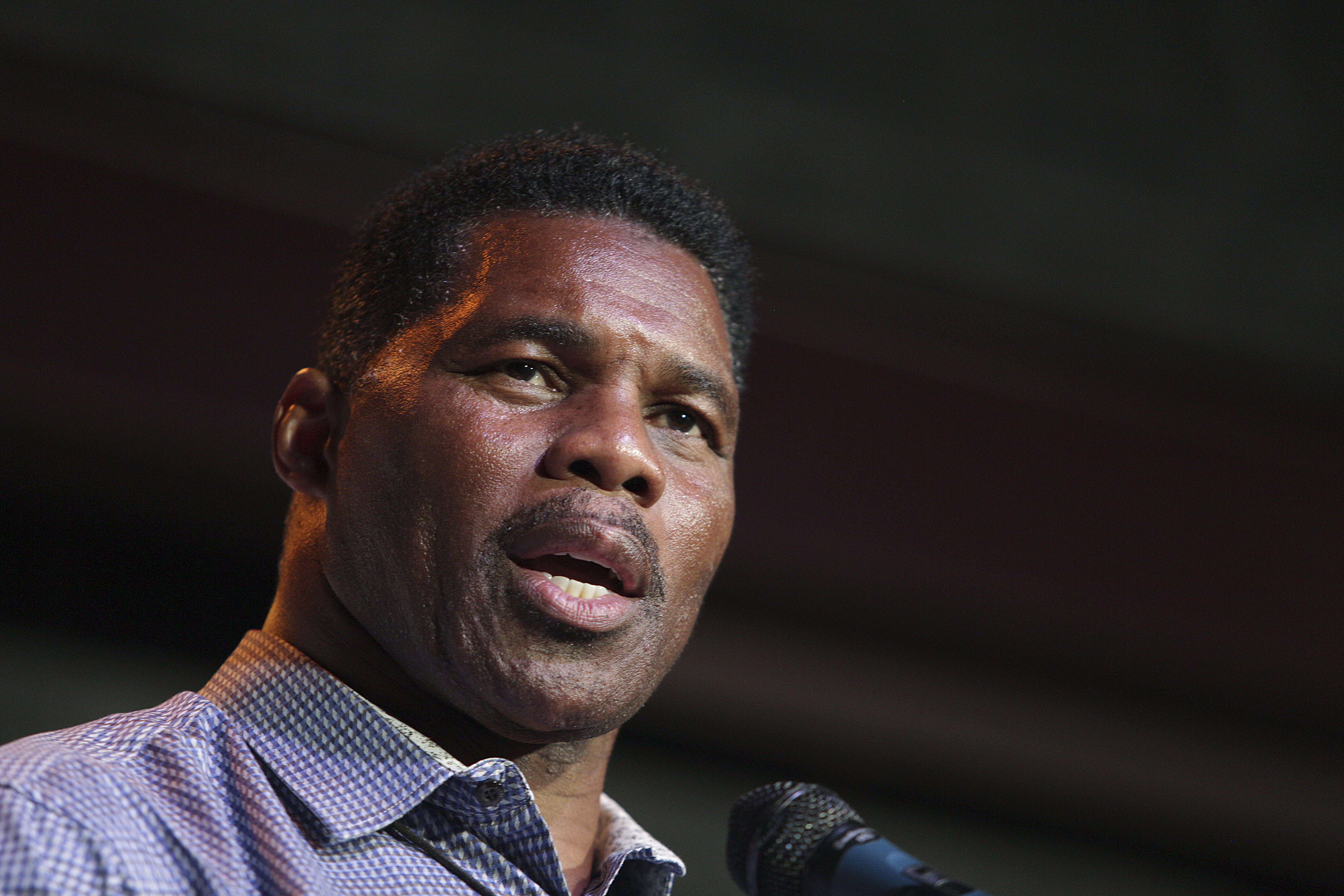 Column: Herschel Walker is unfit to serve in the U.S. Senate - Vimarsana News