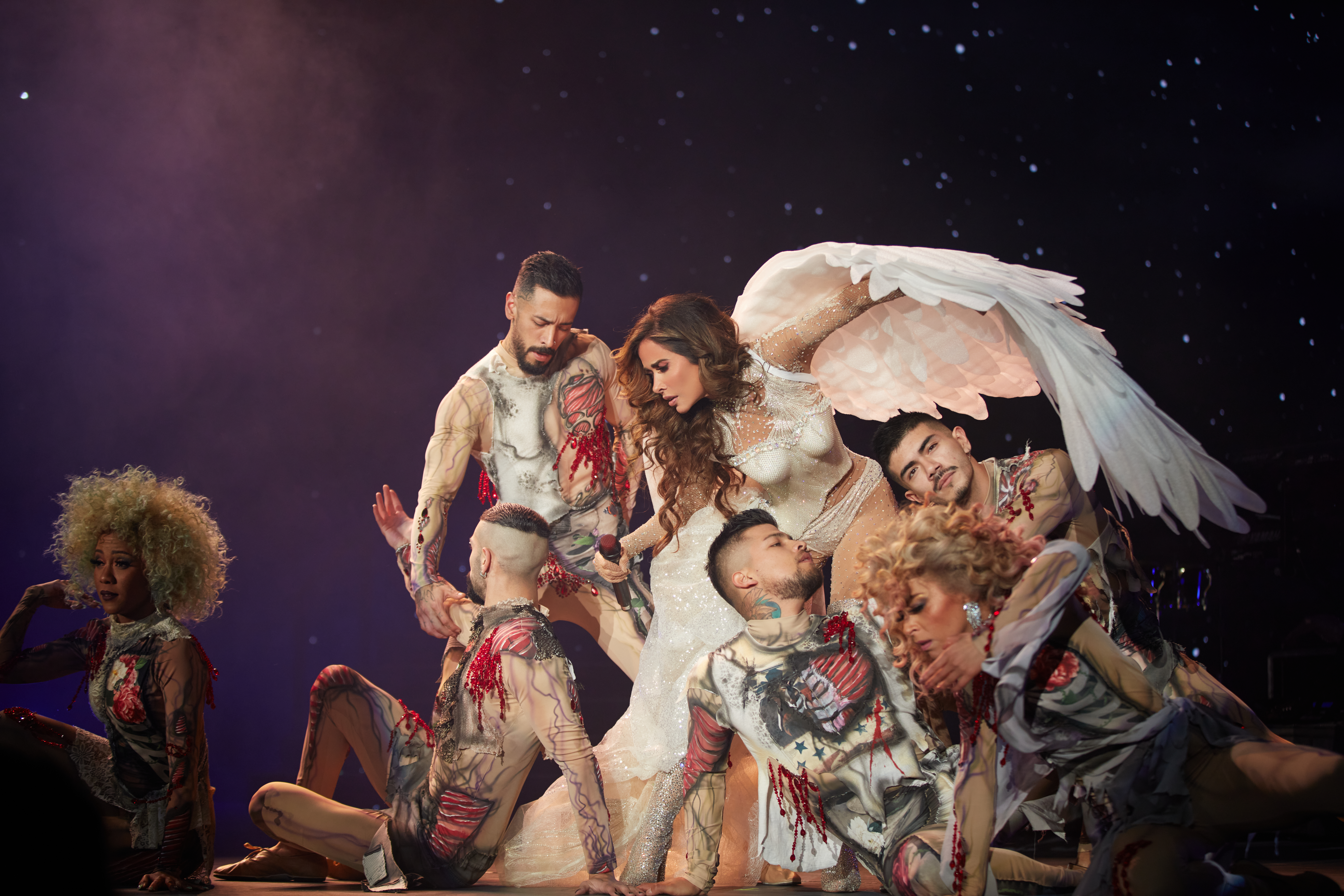 Gloria Trevi to bring her 'Isla Divina' tour to San Diego - Vimarsana News