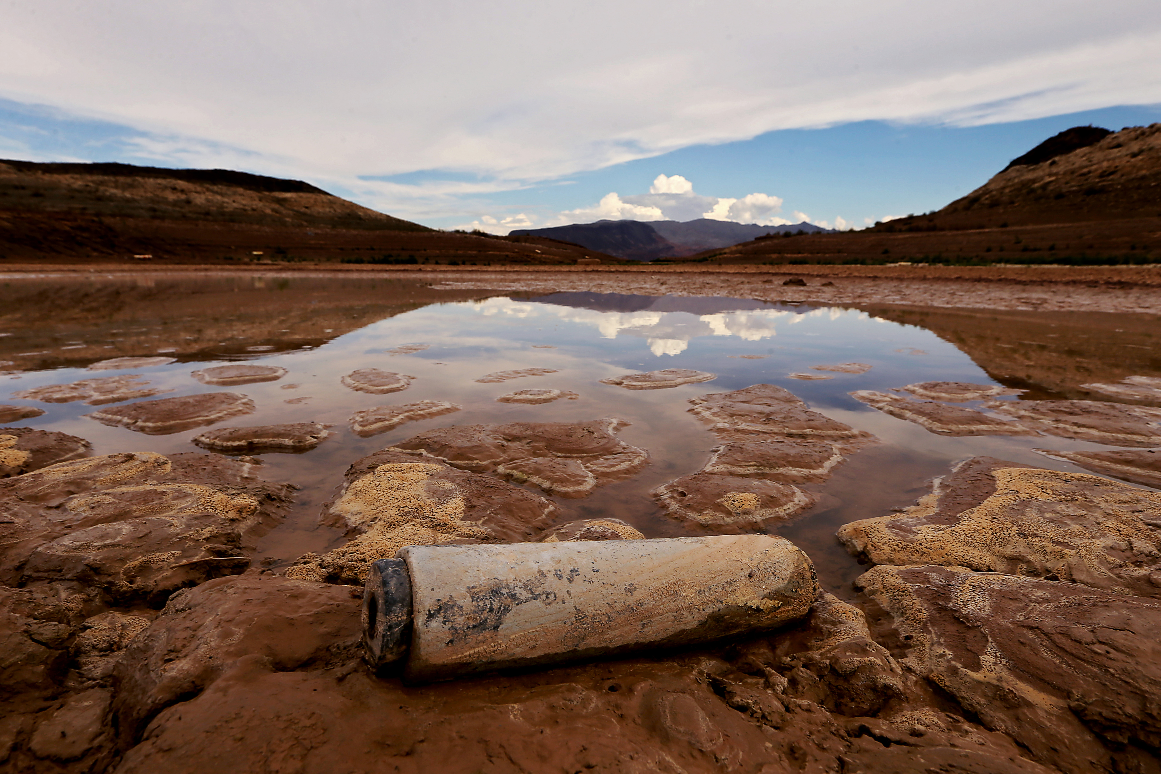 Colorado River in Crisis: The West faces a water reckoning - Vimarsana News