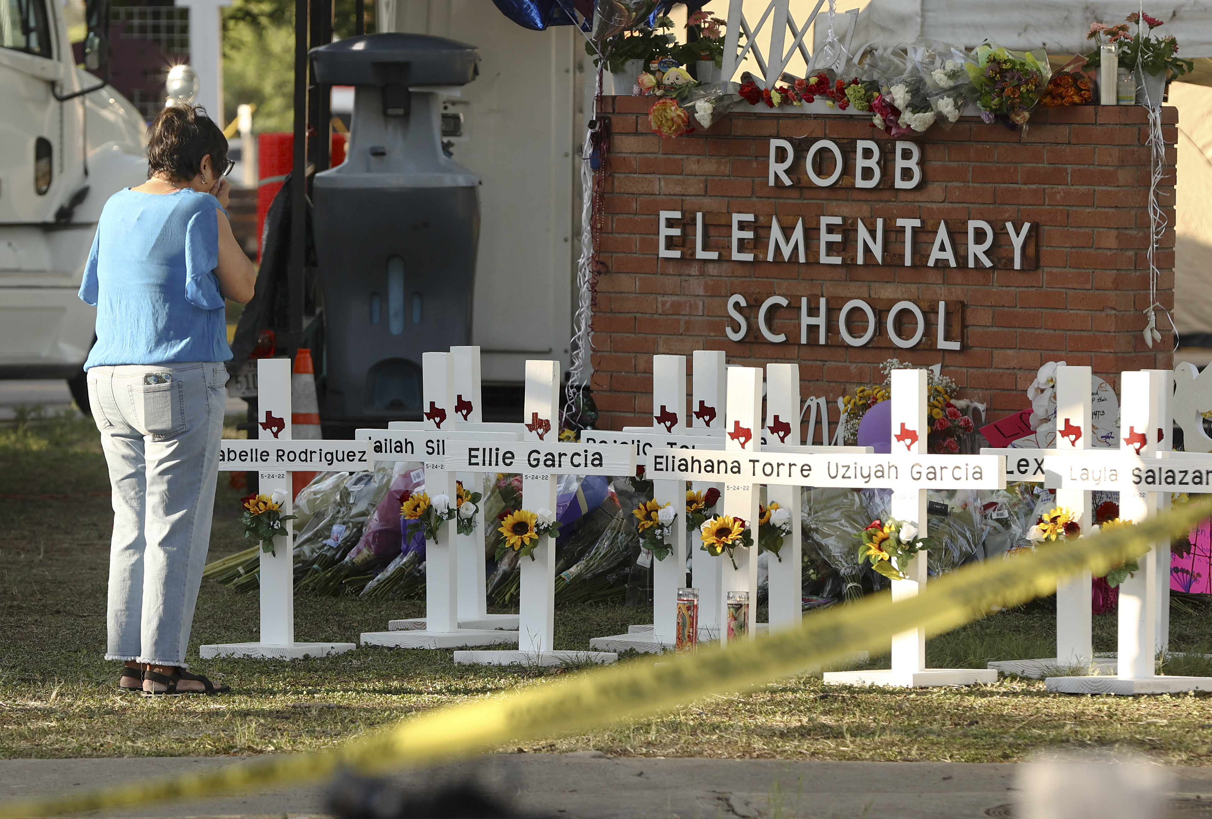 Andrew Kleske: Uvalde school shooting reaction is full of anger but little hope for change - Vimarsana News