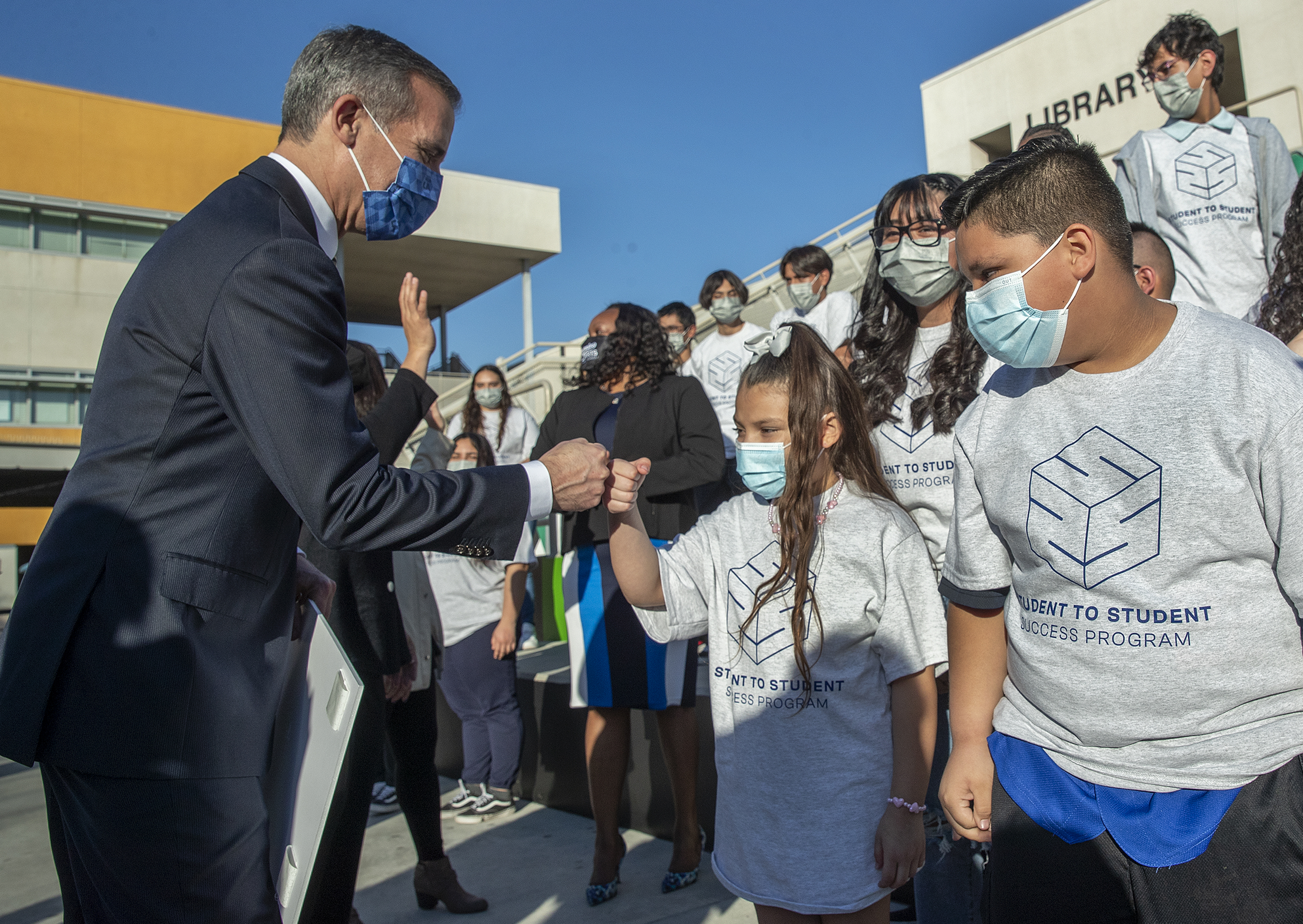 L.A. to receive $53 million as part of California's new youth jobs program - Vimarsana News