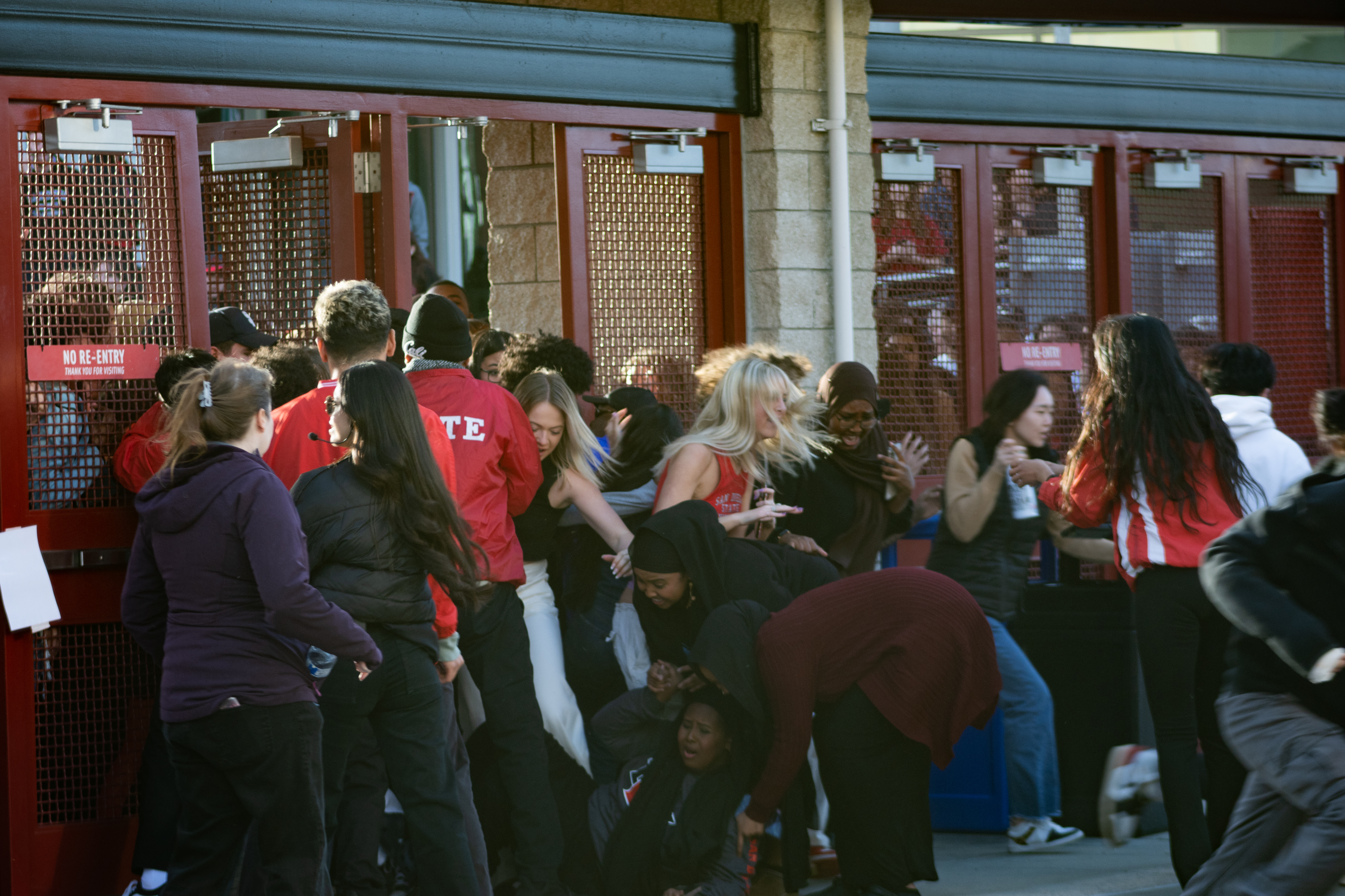 SDSU fans storm, run through security outside Viejas Arena - Vimarsana News