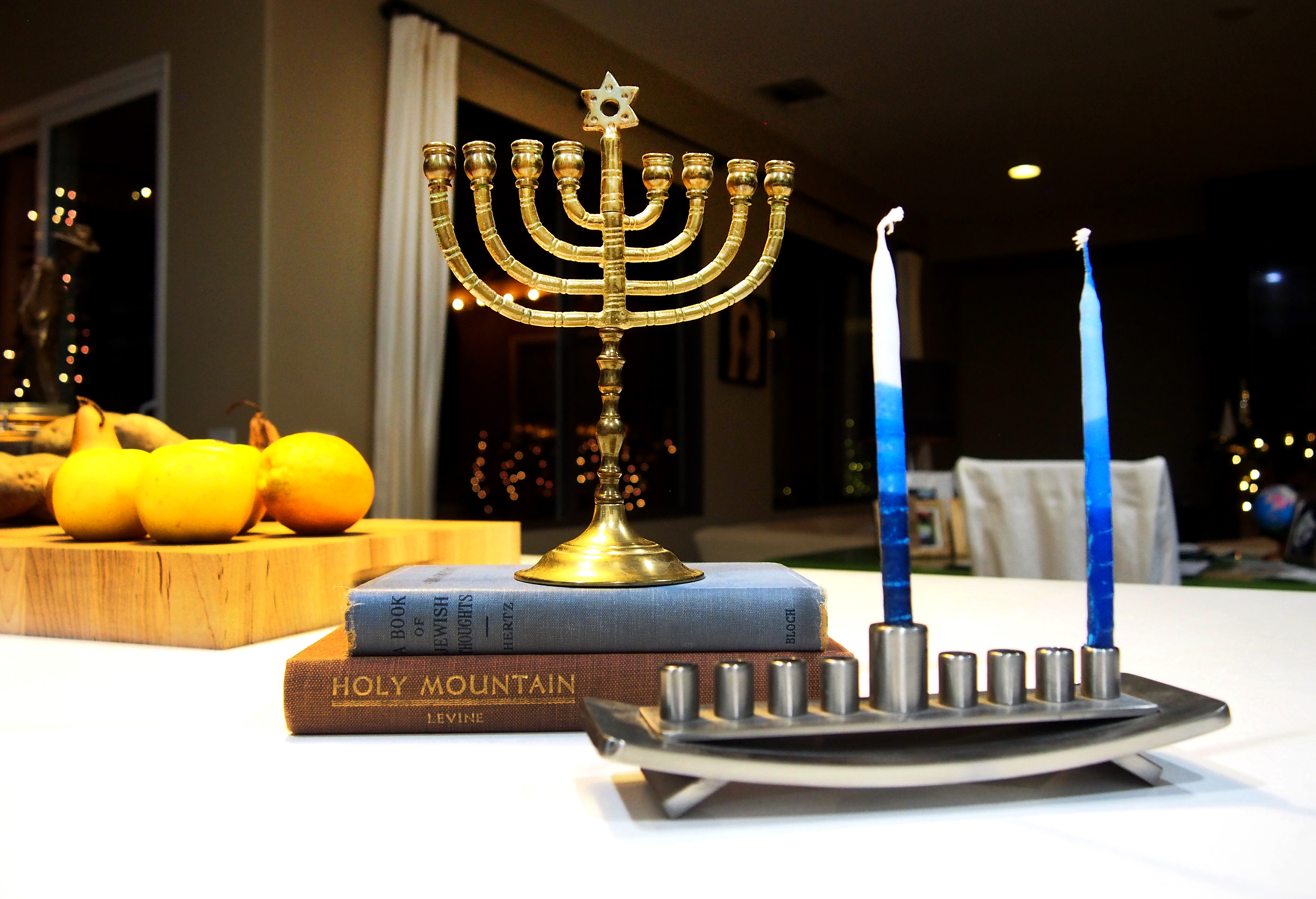 Op-Ed: This Hanukkah, a broken menorah and a memory that may not exist - Vimarsana News