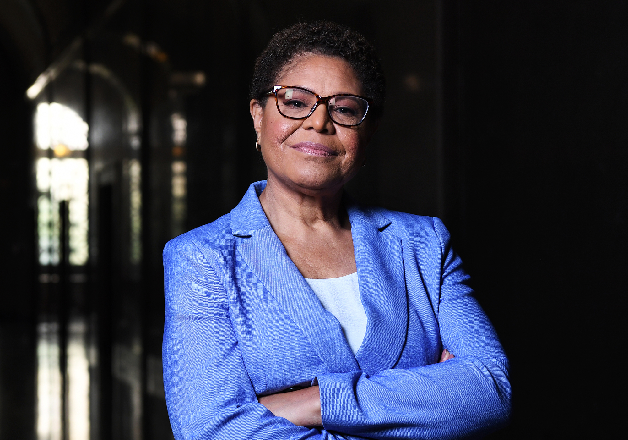 Karen Bass' USC scholarship pulls her into corruption case - Vimarsana News