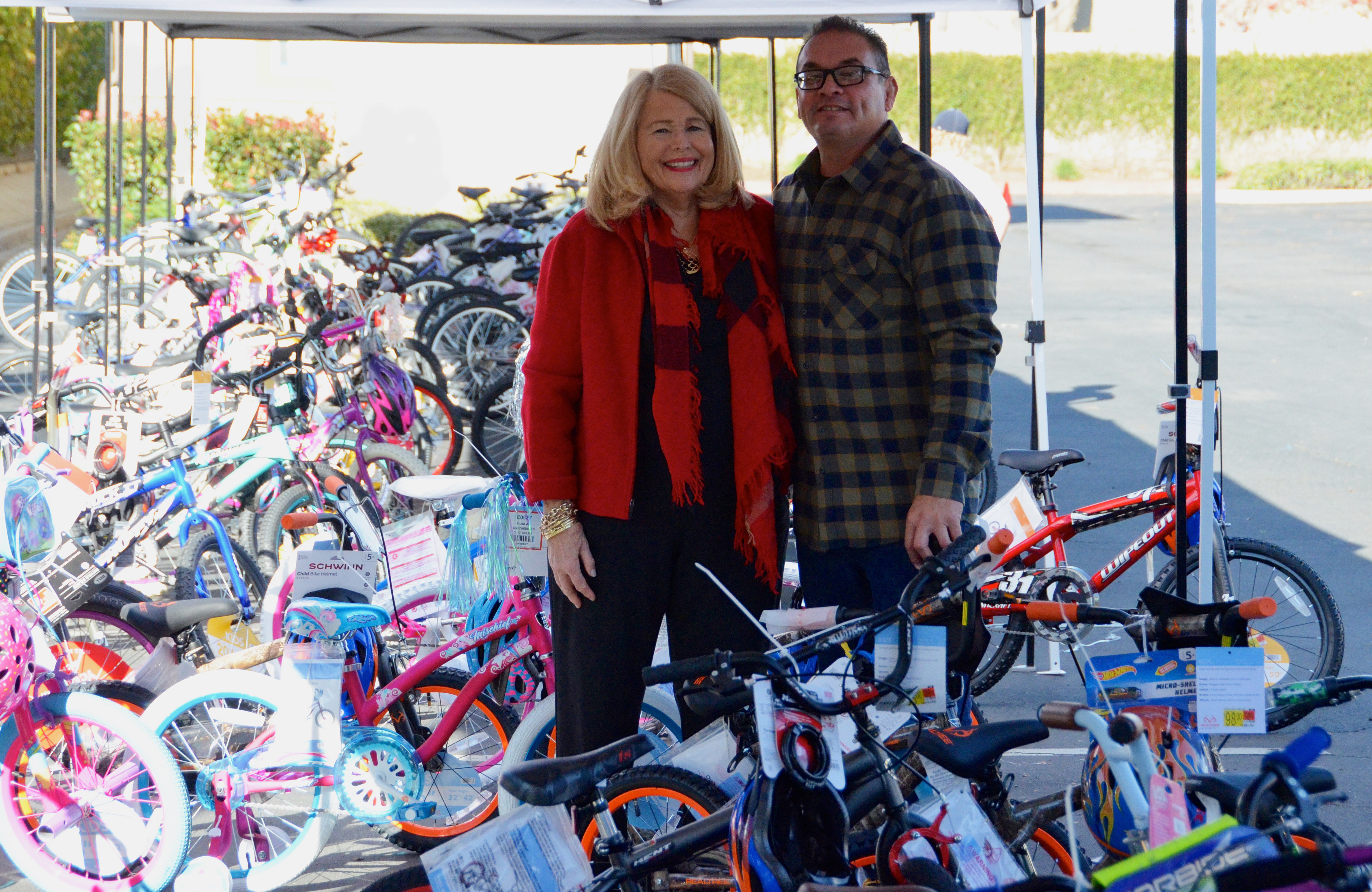 Bicycle Santas on a roll again after pandemic-forced hiatus - Vimarsana News