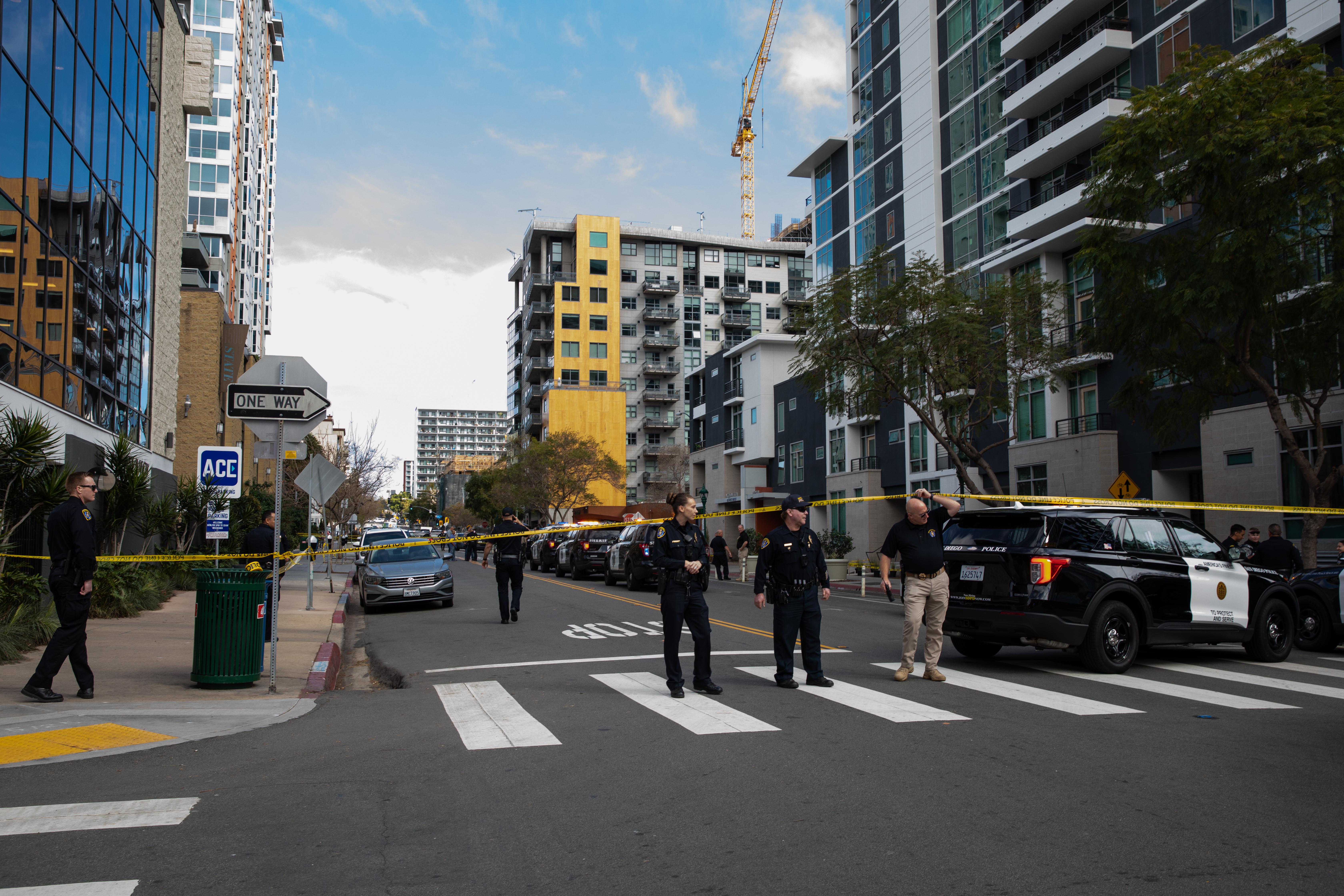 San Diego police kill woman who stabbed officer during eviction, they say - Vimarsana News