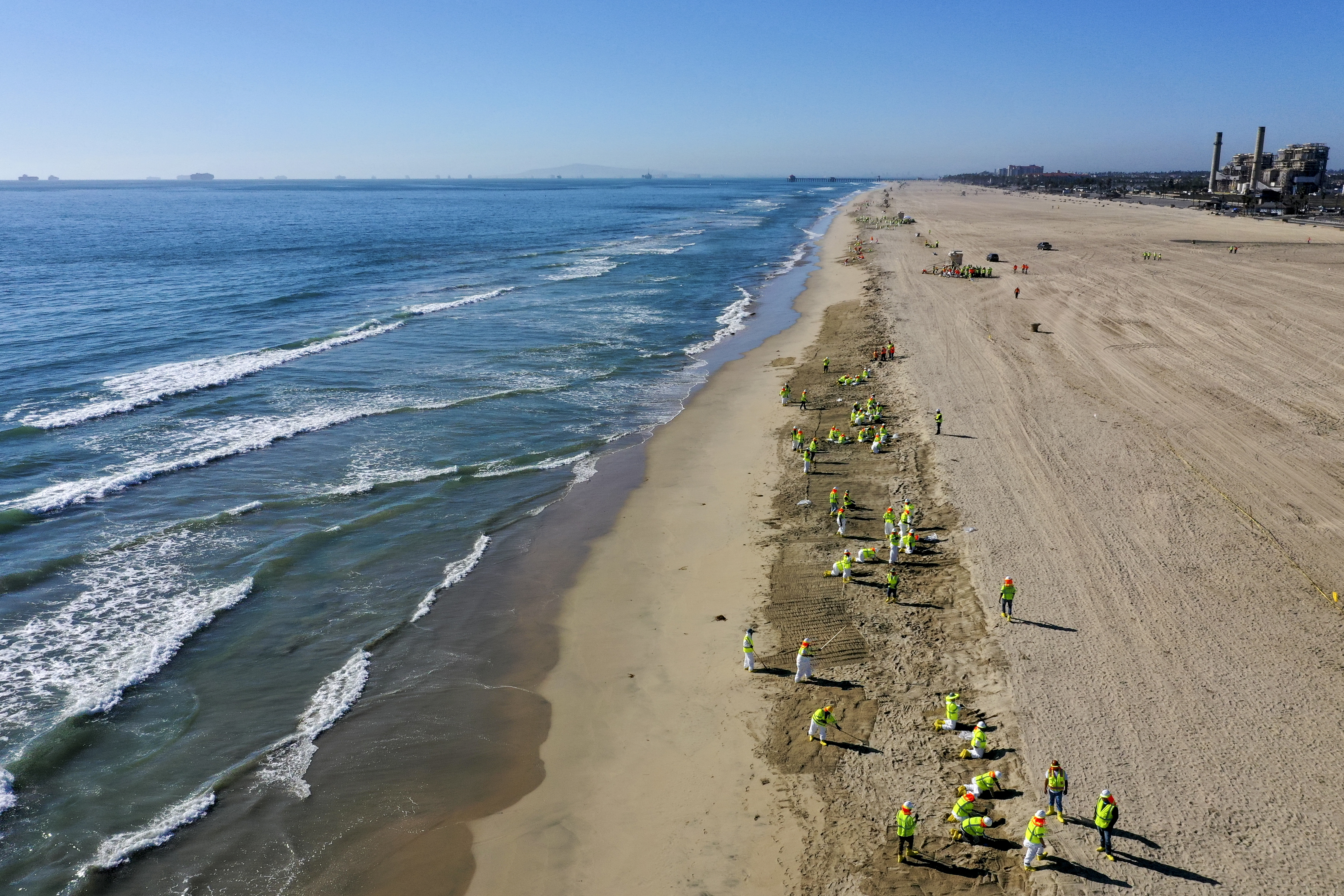 Officials declare O.C. oil spill cleanup complete - Vimarsana News